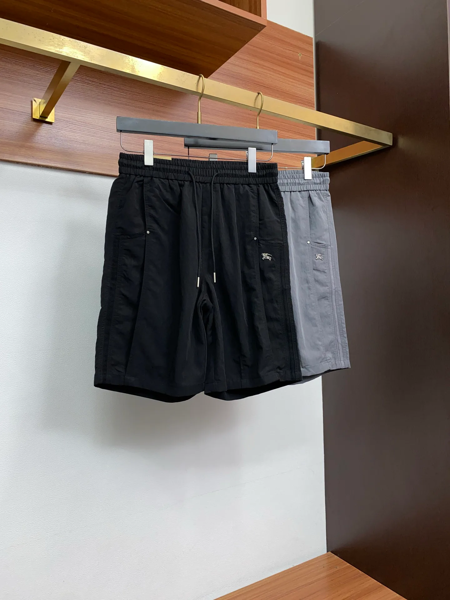 Men's Shorts BURBERRY 17727997