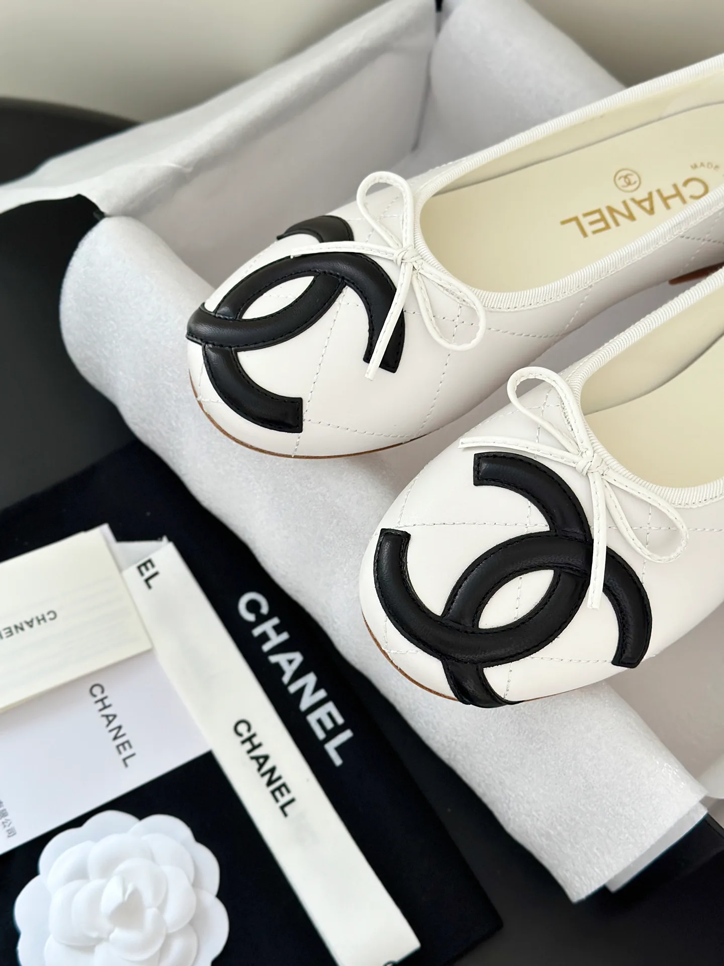 Women's Ballet Flats CHANEL 17716889