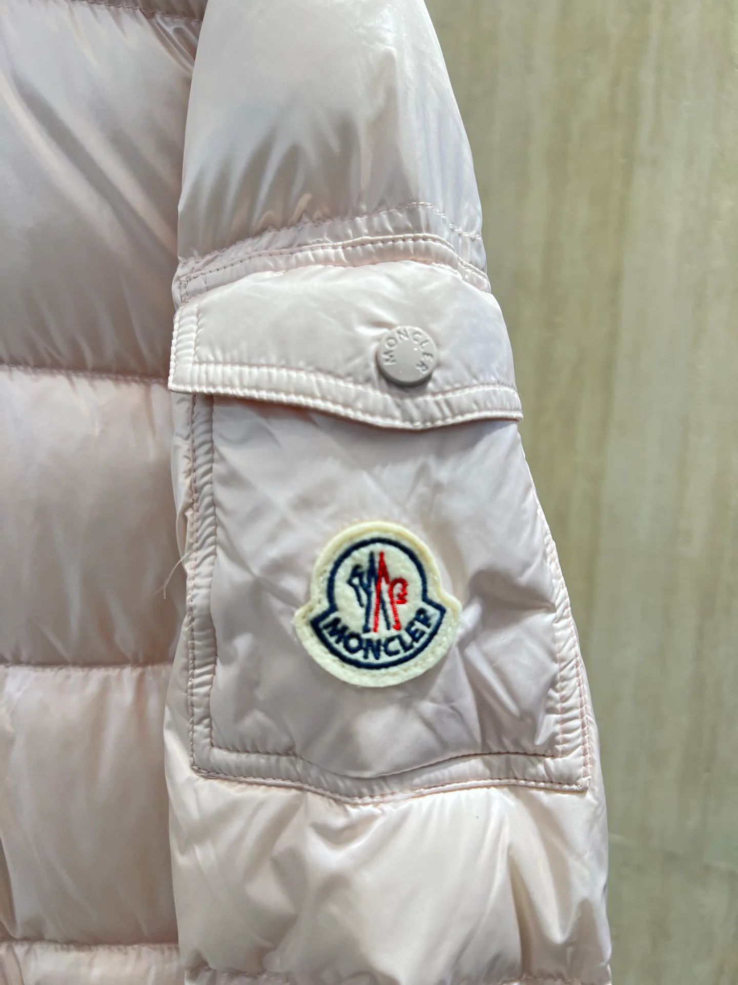 Men's Jackets And Down Jackets MONCLER 18231422