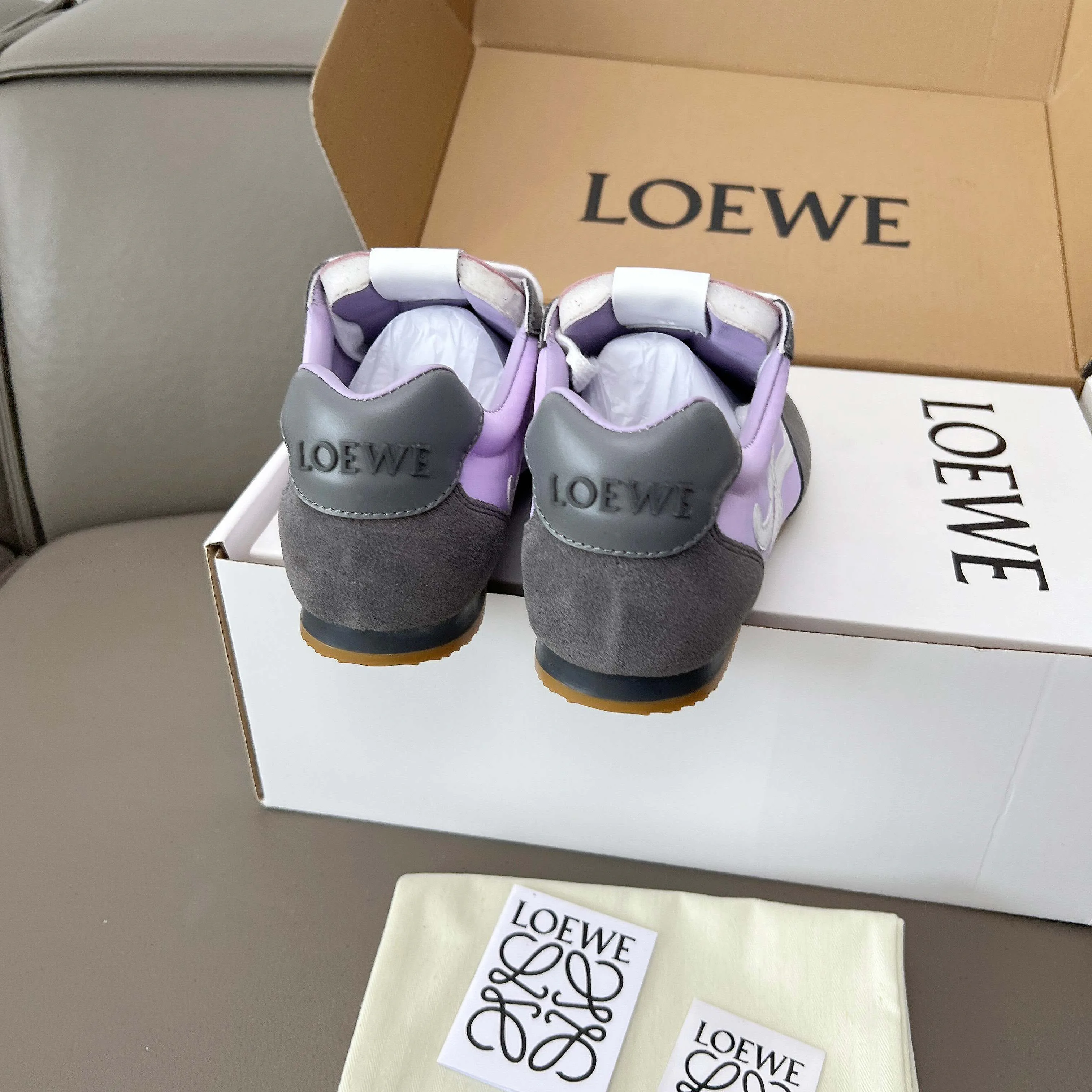 Women's Sneakers LOEWE 18011176