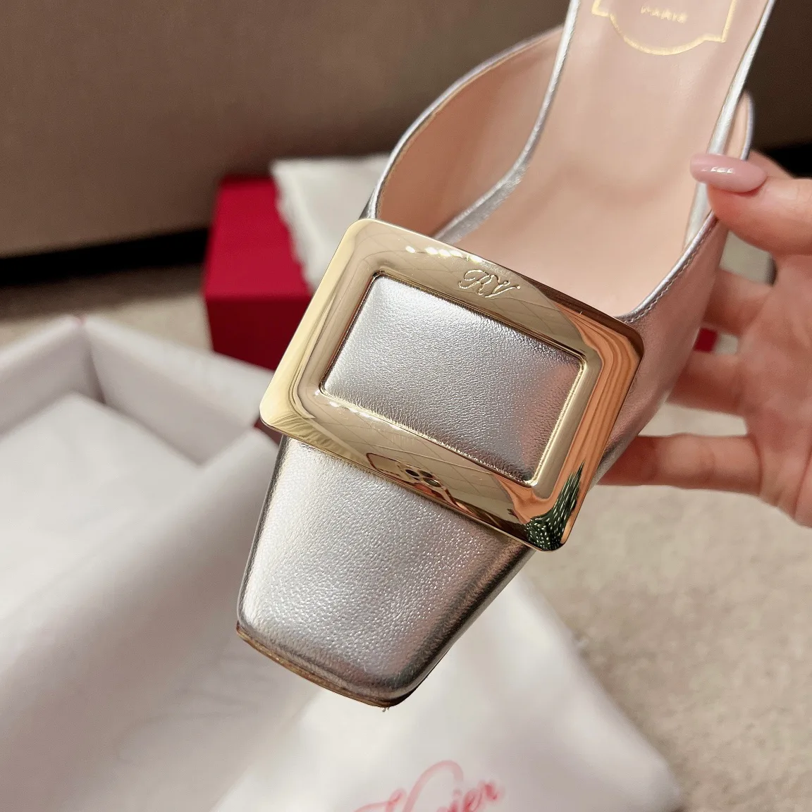 Women's Mules And Clogs ROGER VIVIER 17550693