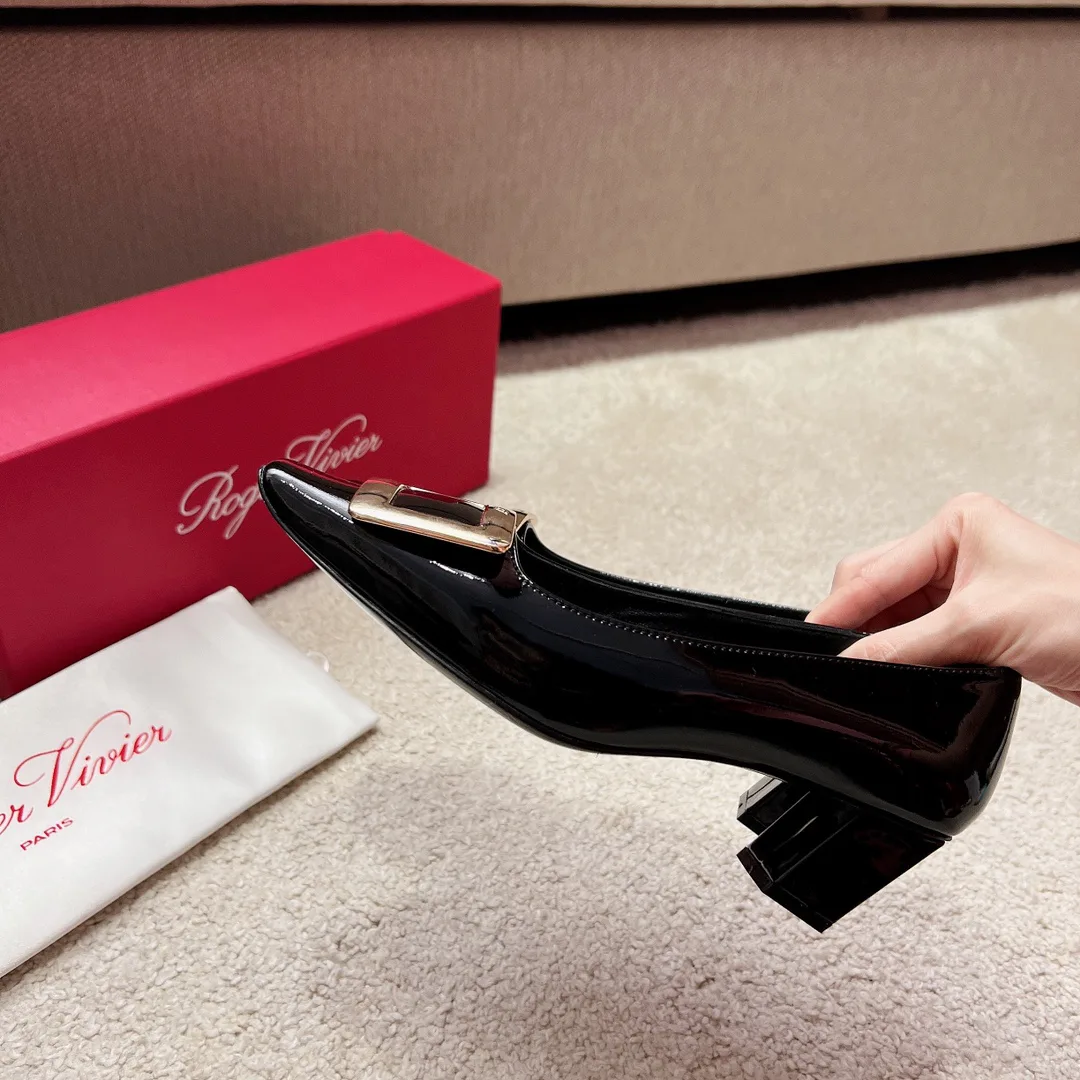 Women's Heels ROGER VIVIER 17550712