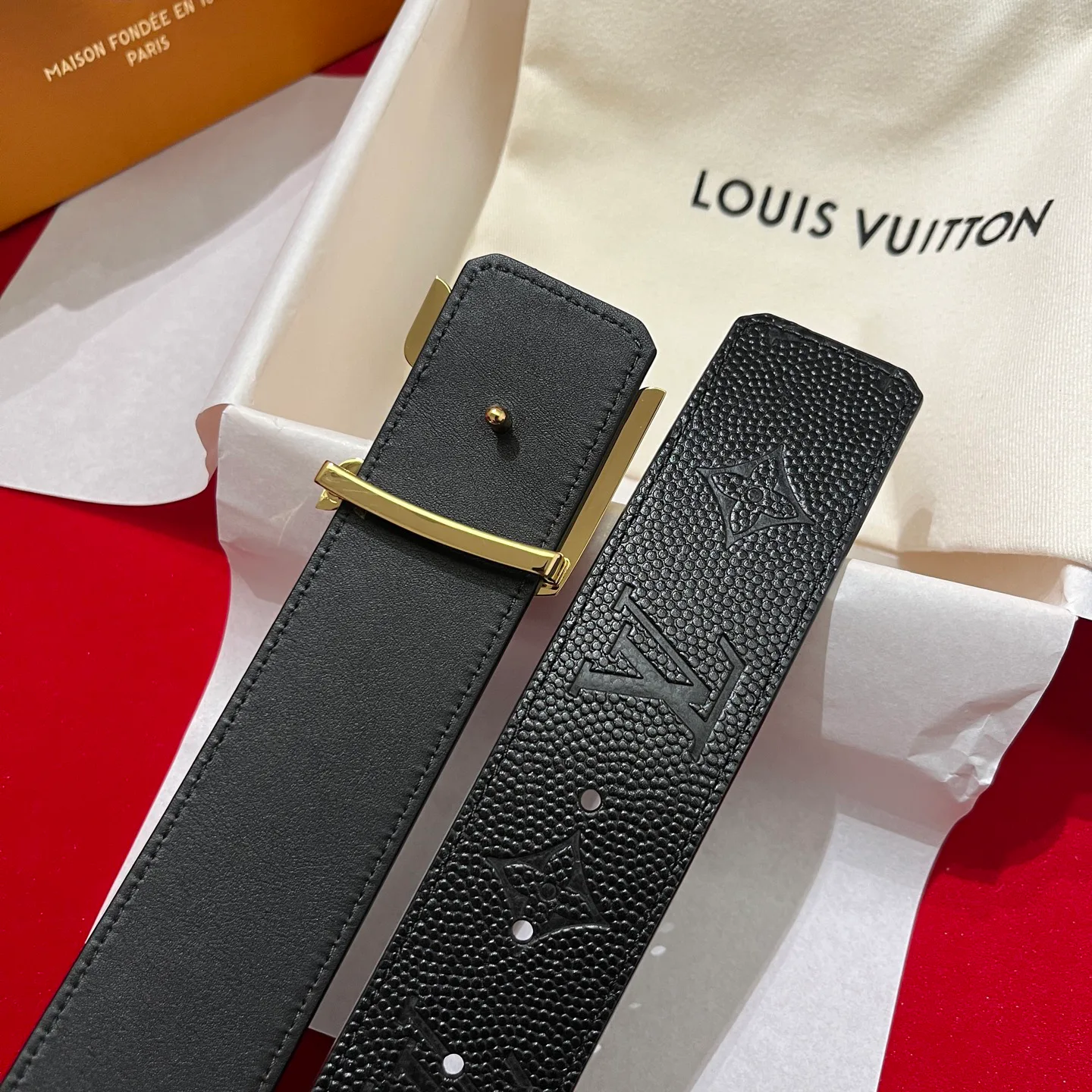 Belts LOUIS VUITTON 17645345