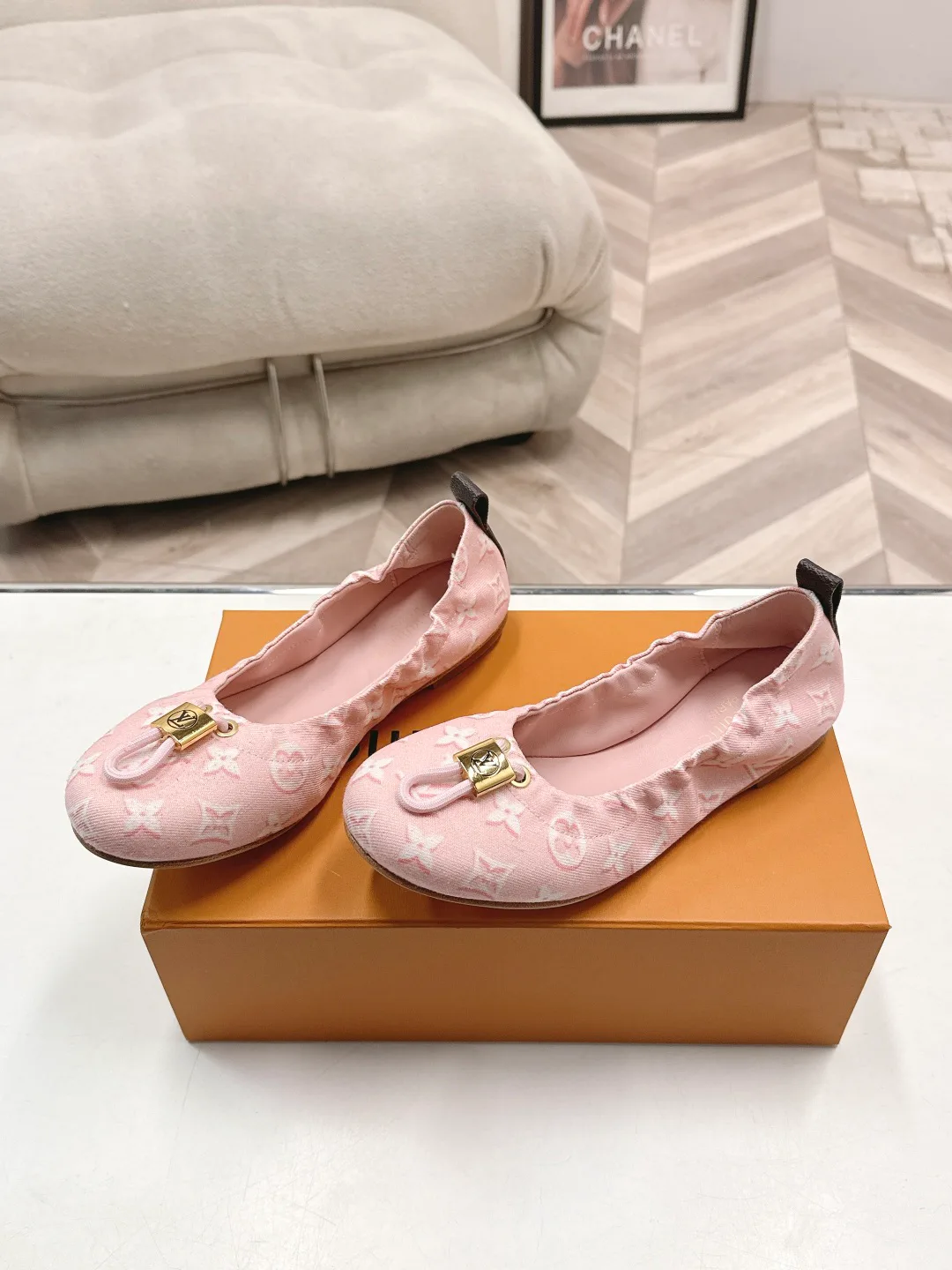 Women's Ballet Flats LOUIS VUITTON 17968722