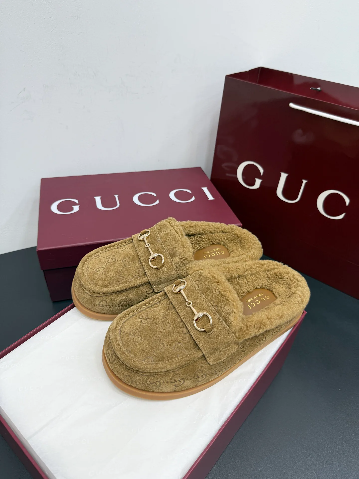 Women's Mules And Clogs GUCCI 18393390