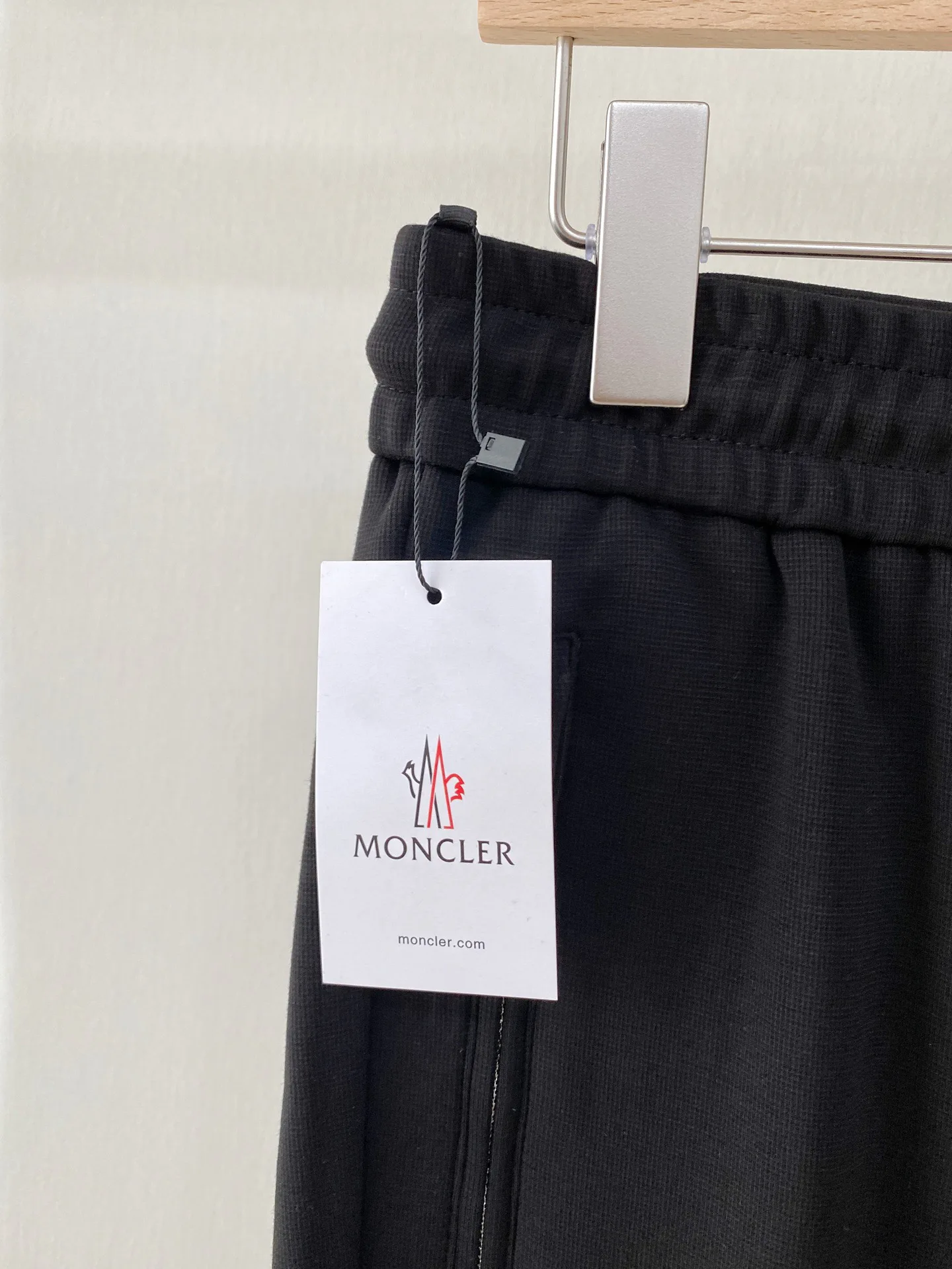 Men's Trousers MONCLER 17992944