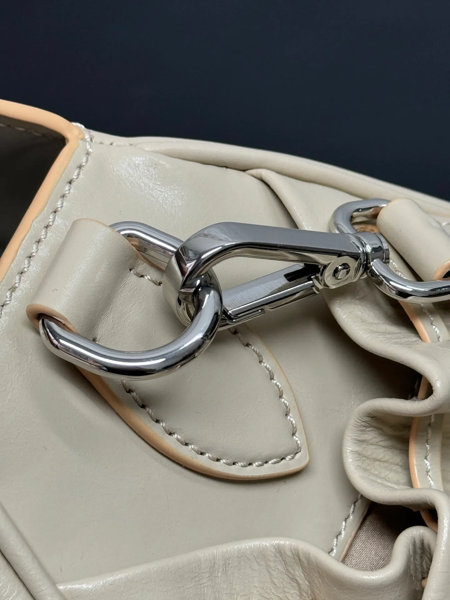 Women's Classic Handbags MIU MIU 18221851
