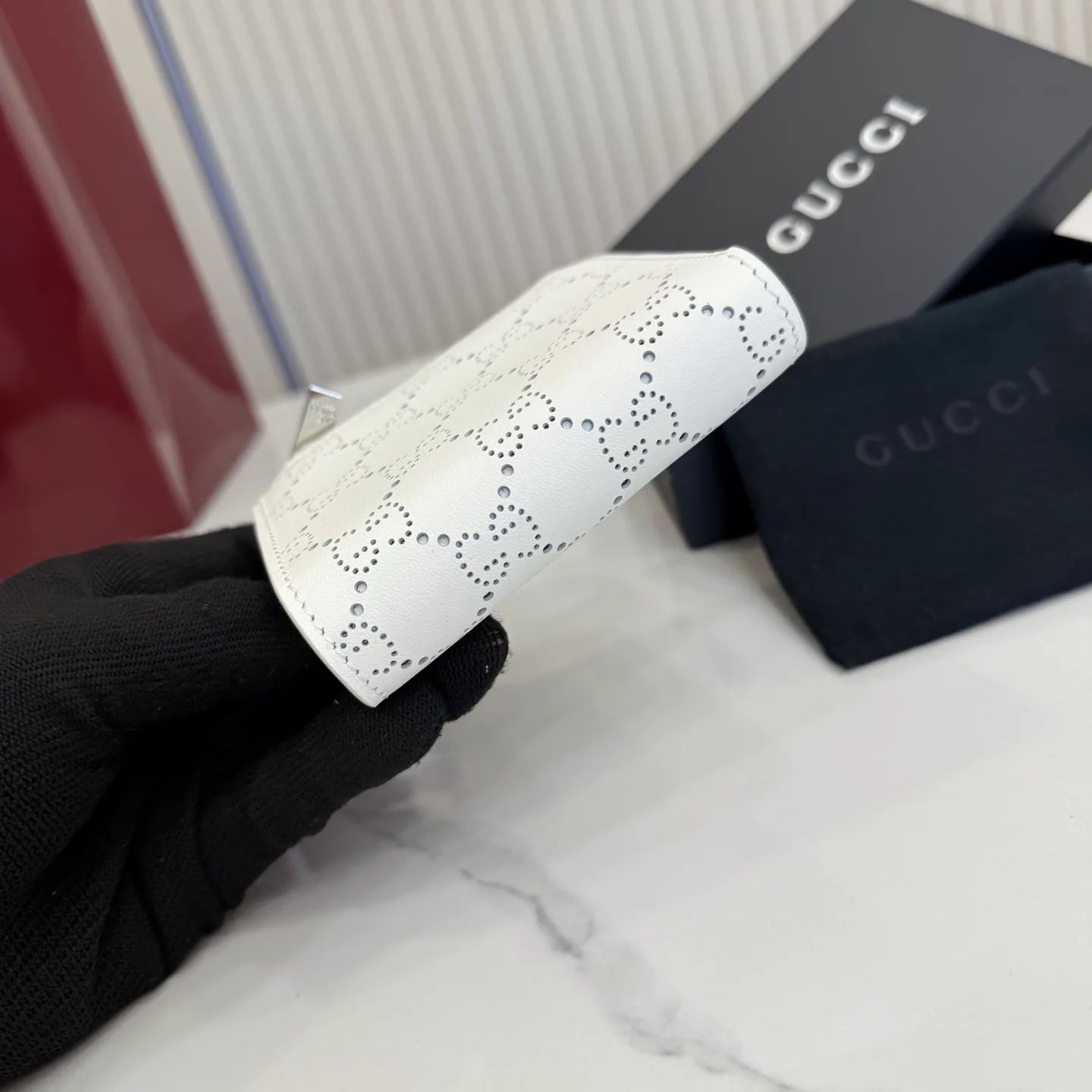 Women's Clutches GUCCI 17947853