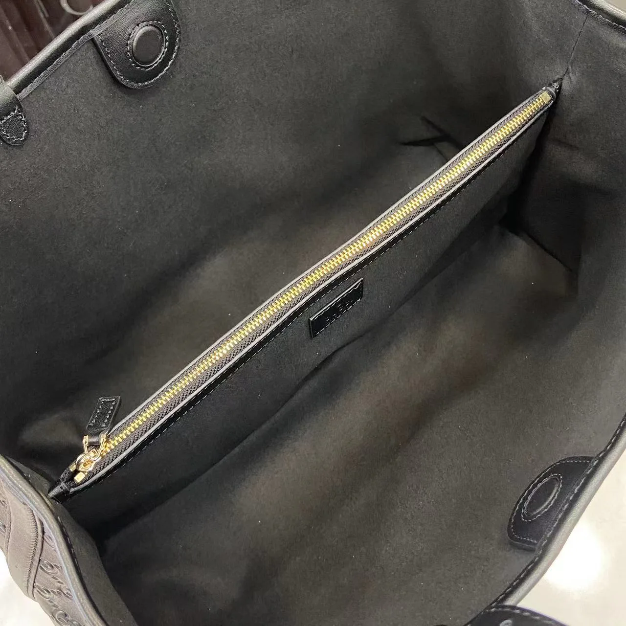 Women's Classic Handbags GUCCI 18404548