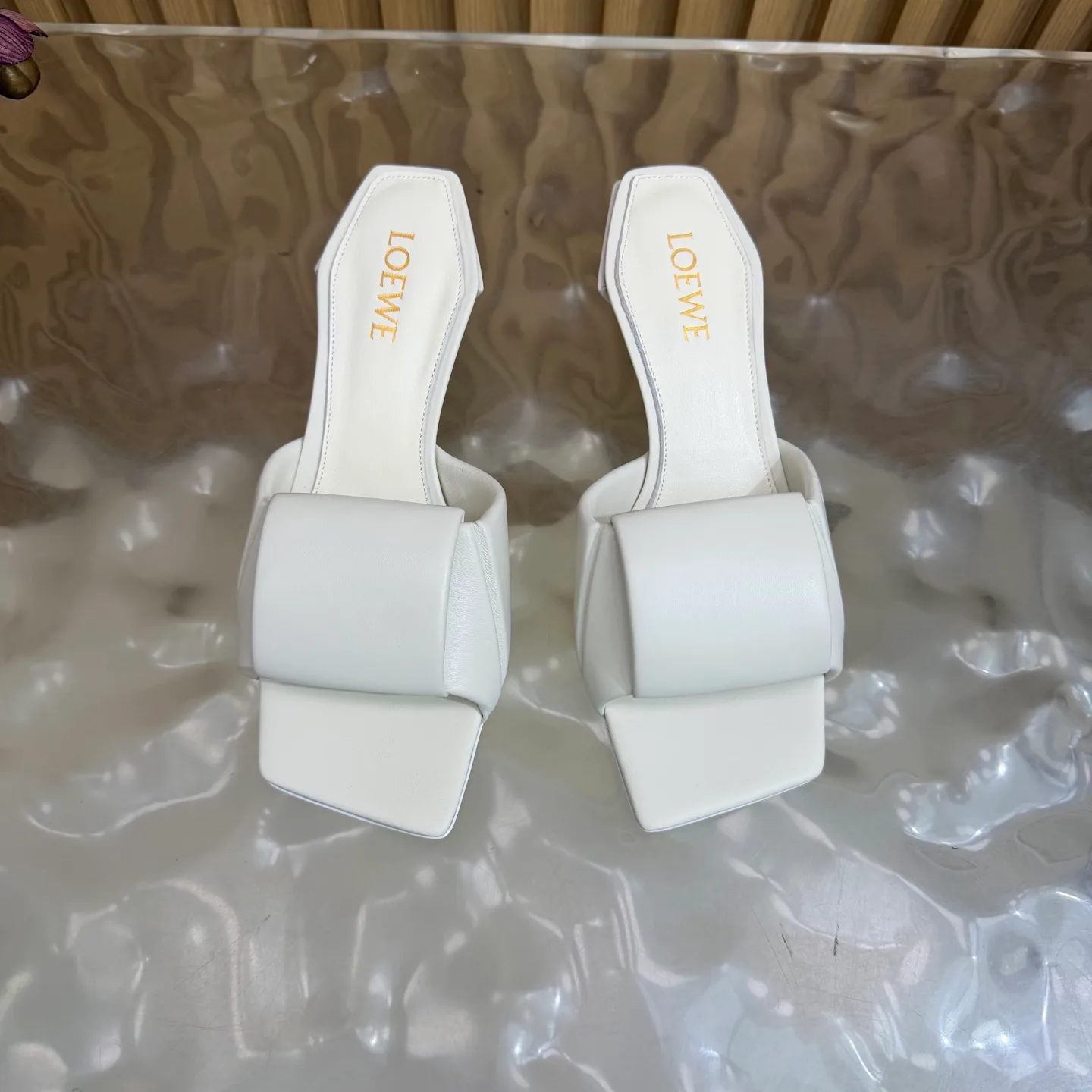 Women's Mules And Clogs LOEWE 18235592