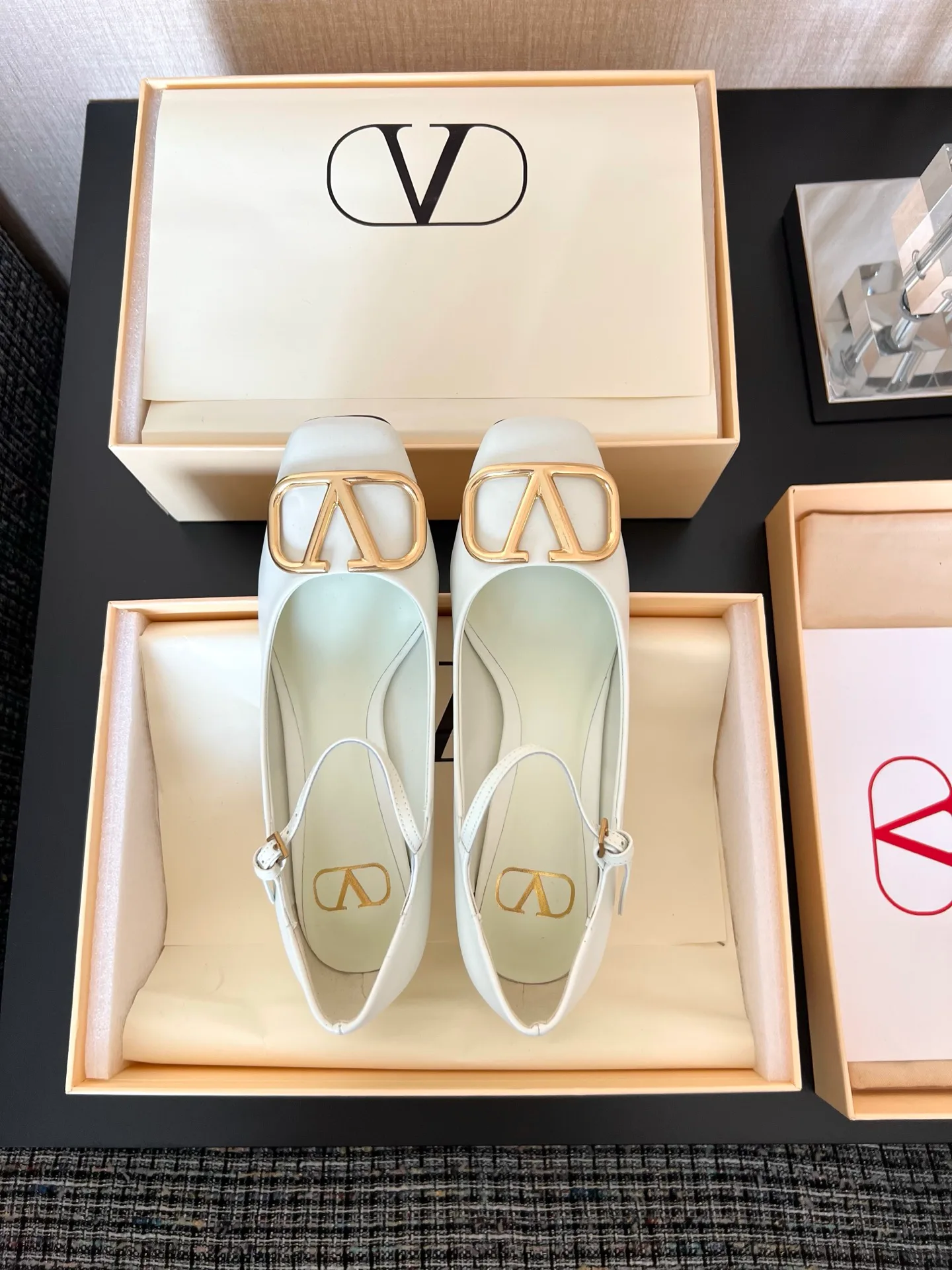Women's Heels VALENTINO 17480142