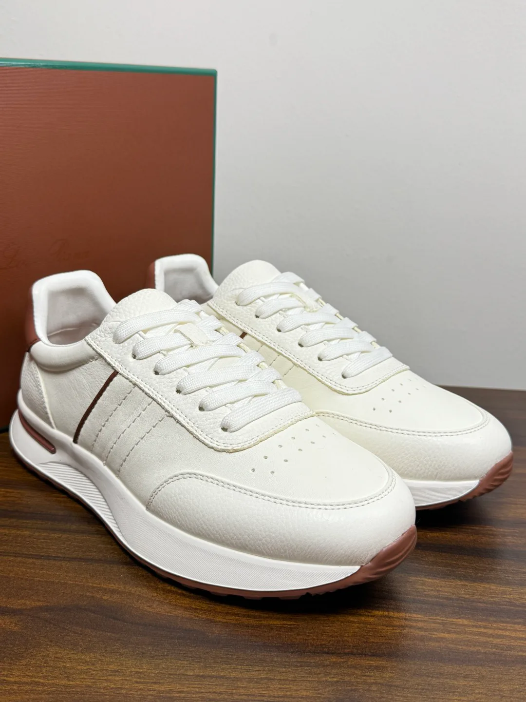 Men's Sneakers LORO PIANA 19569512