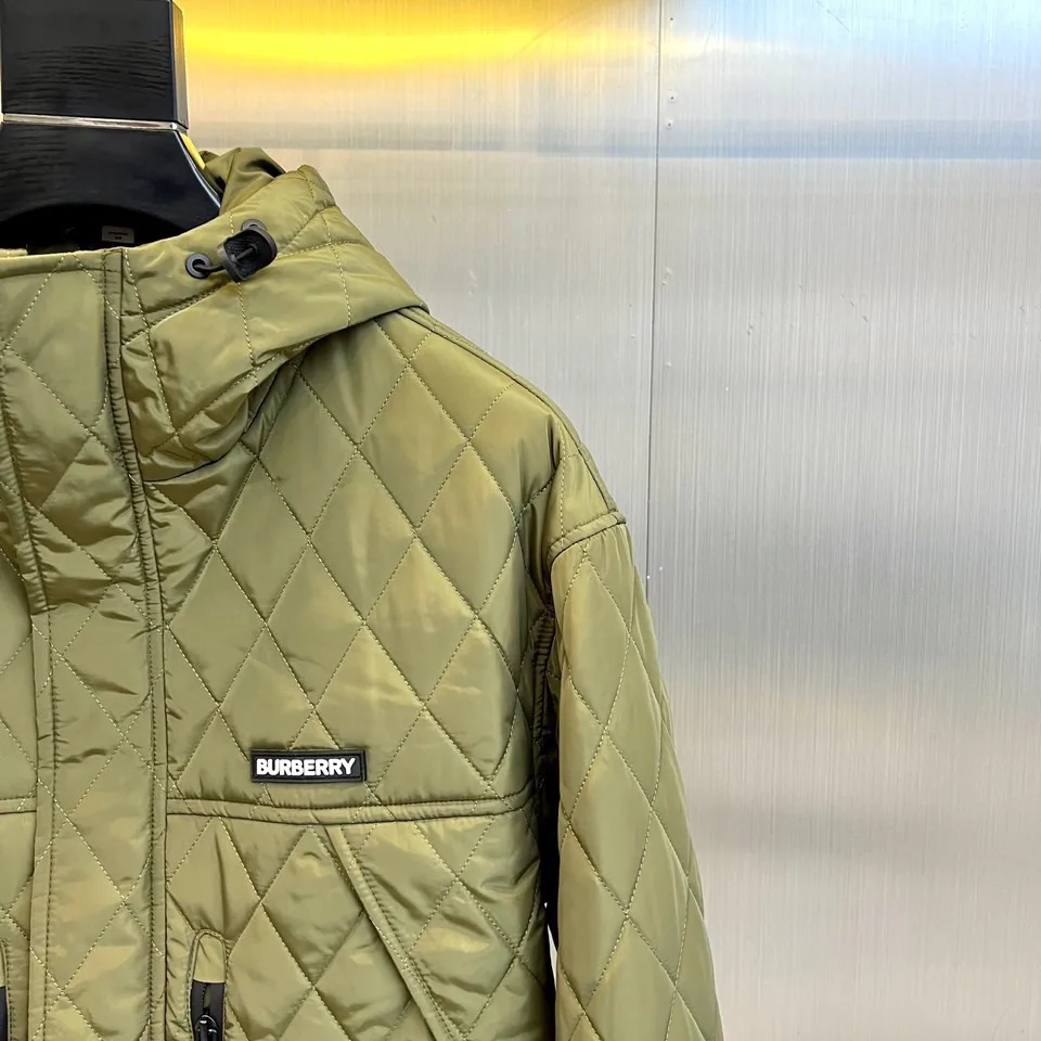 Men's Jackets And Down Jackets BURBERRY 18416830