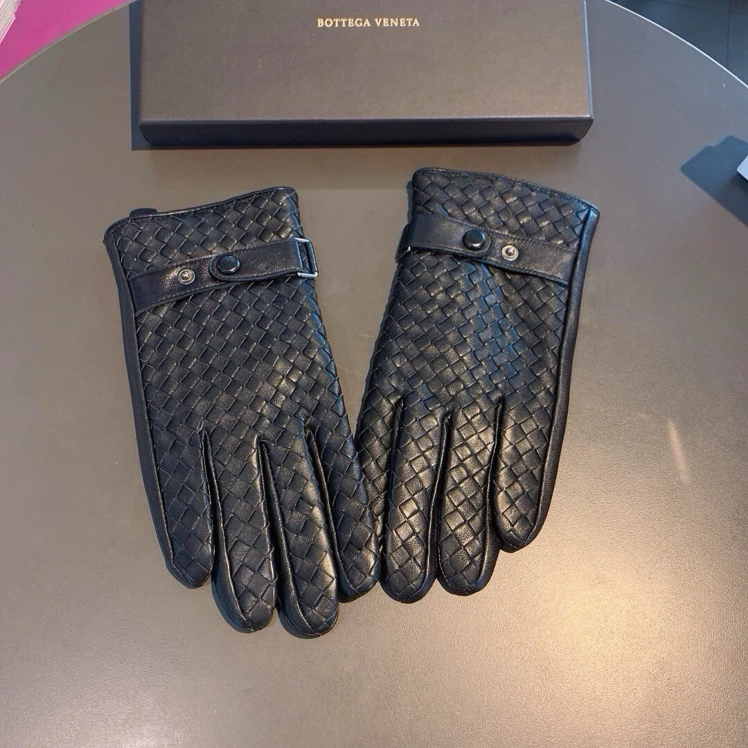 Gloves BOTTEGA VENETA 19569946