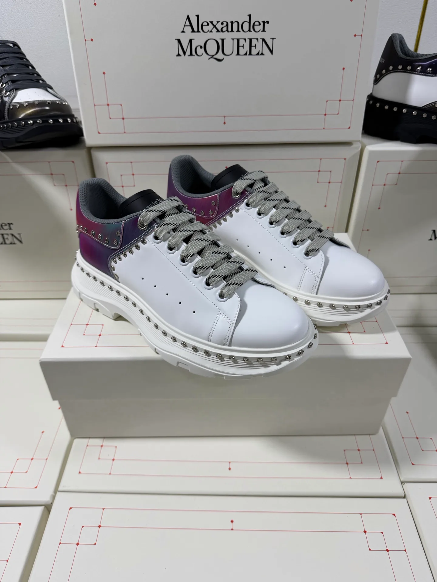 Women's Sneakers ALEXANDER MCQUEEN 18465103