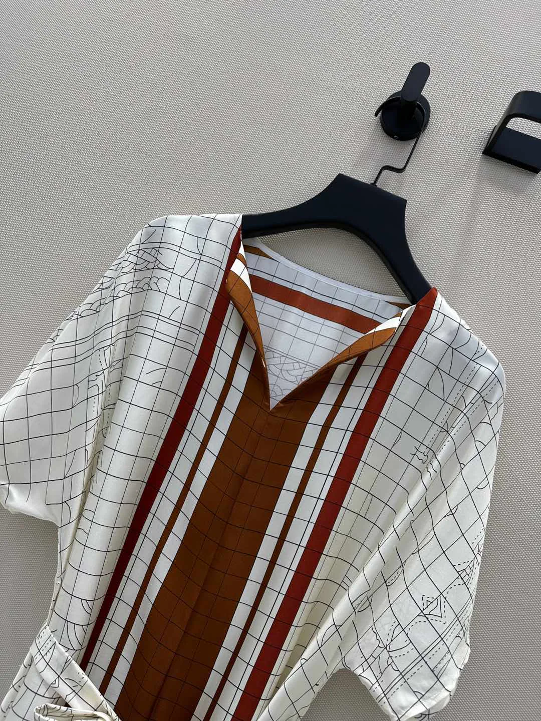Платья Женские Hermes 18601808