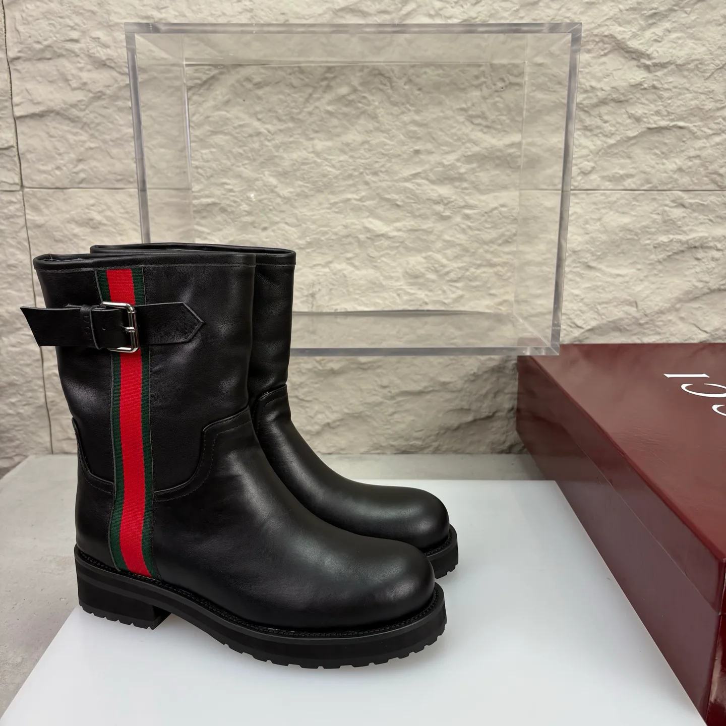 Women's Boots GUCCI 18351585