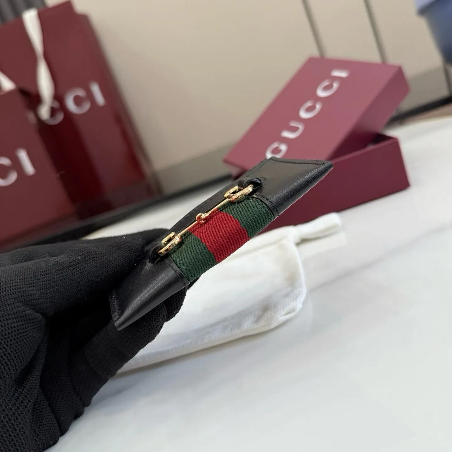 Women's Clutches GUCCI 17904048