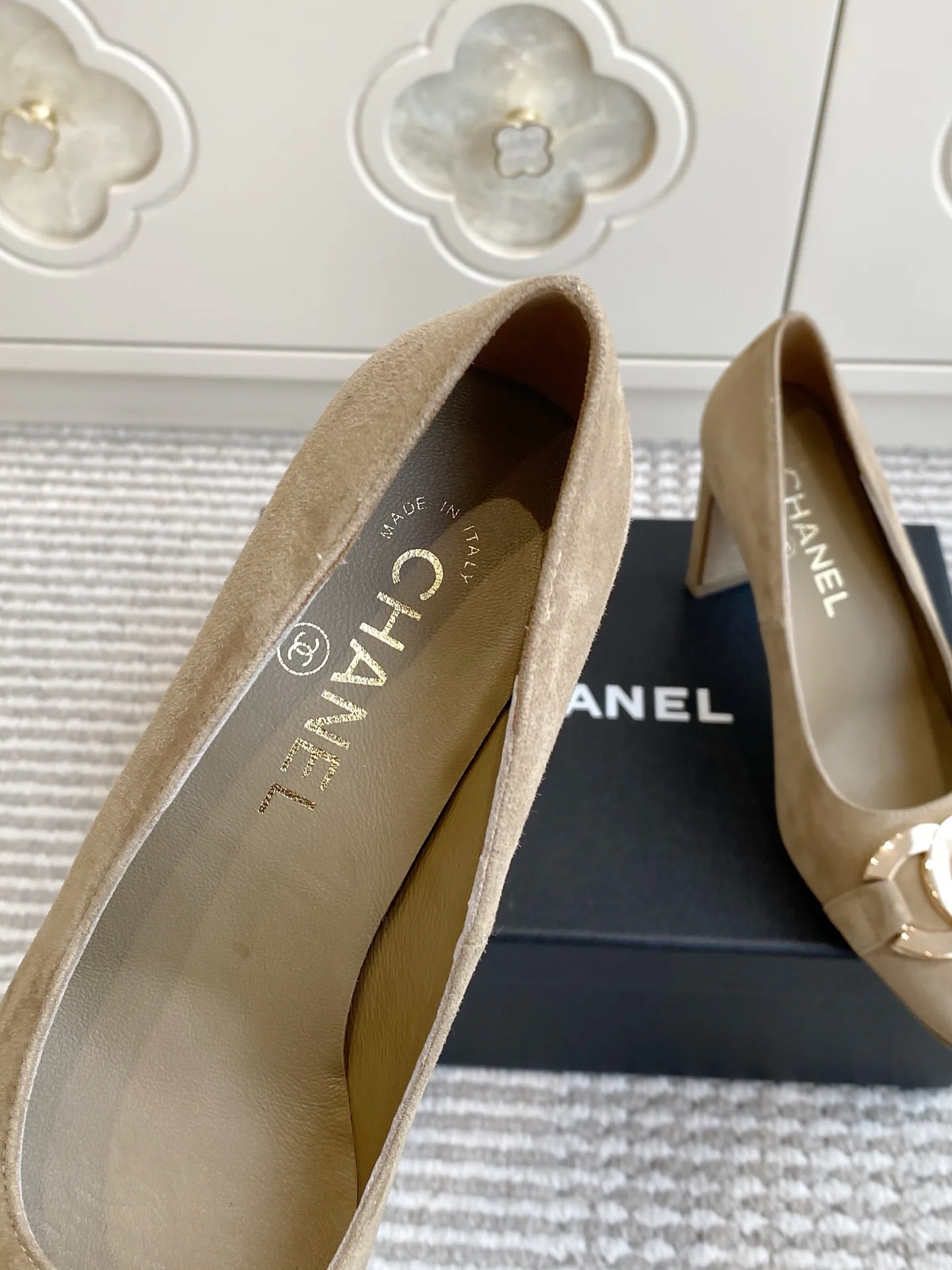 Women's Heels CHANEL 16869473