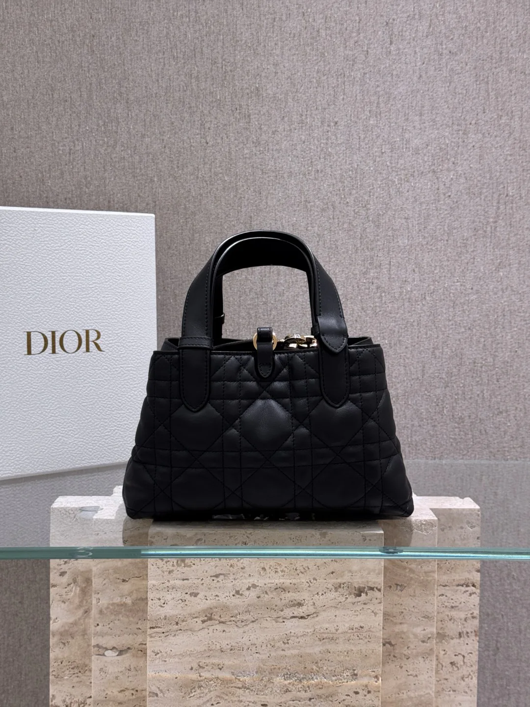 Women's Classic Handbags CHRISTIAN DIOR 17435974