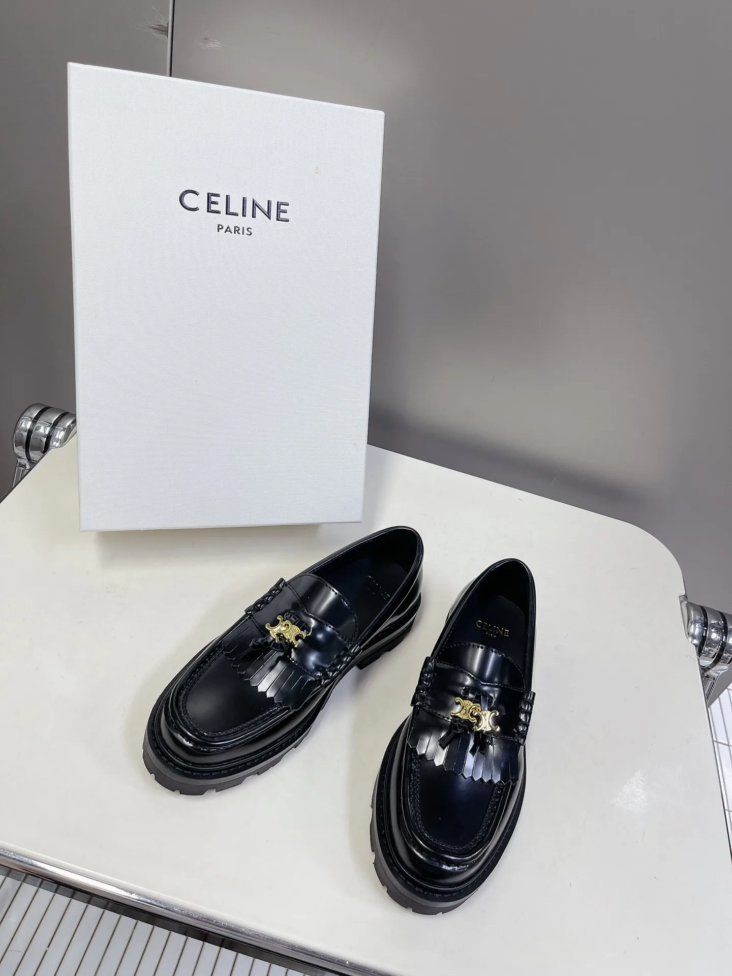 Women's Loafers And Moccasins CELINE 17963630