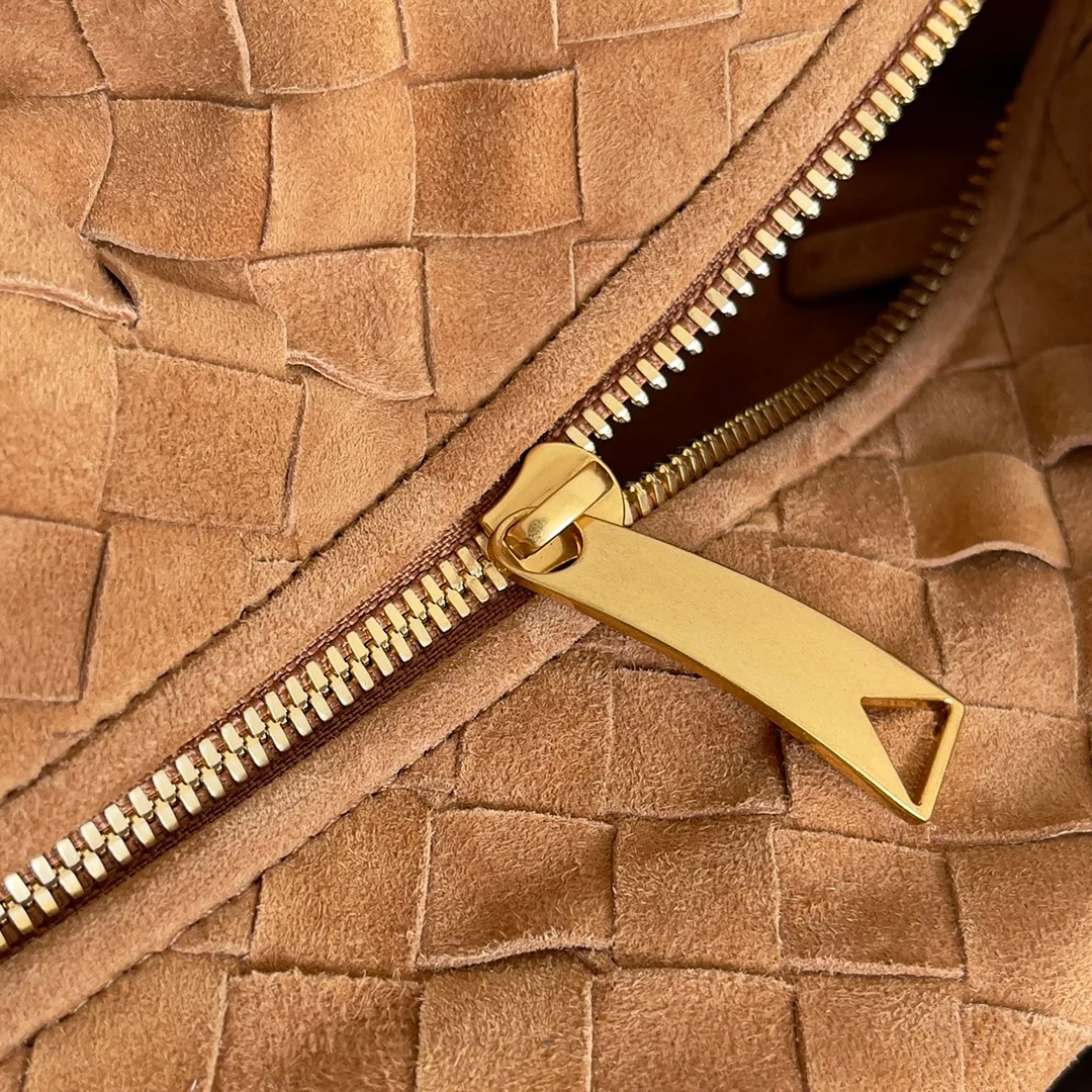 Women's Classic Handbags BOTTEGA VENETA 17972688
