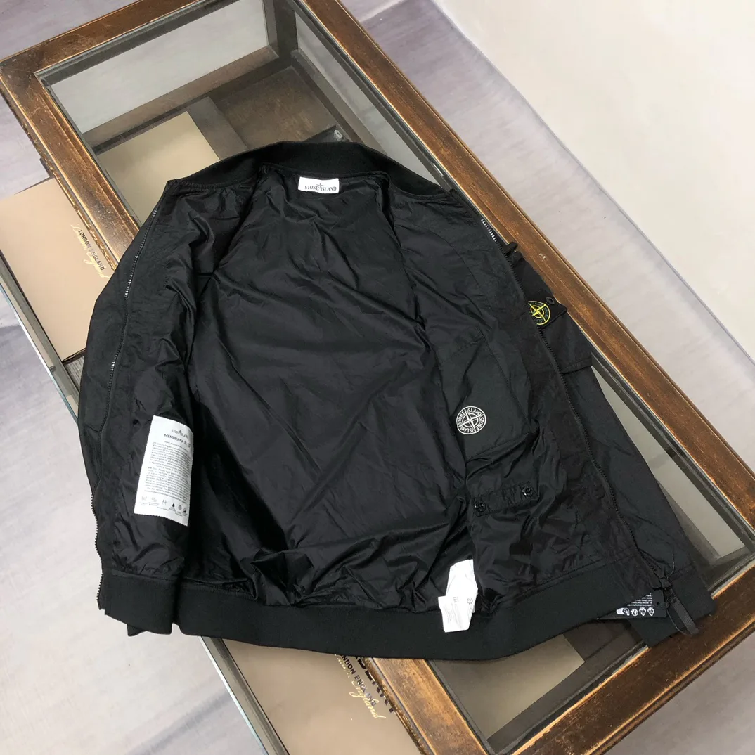 Men's Jackets And Down Jackets STONE ISLAND 17447896