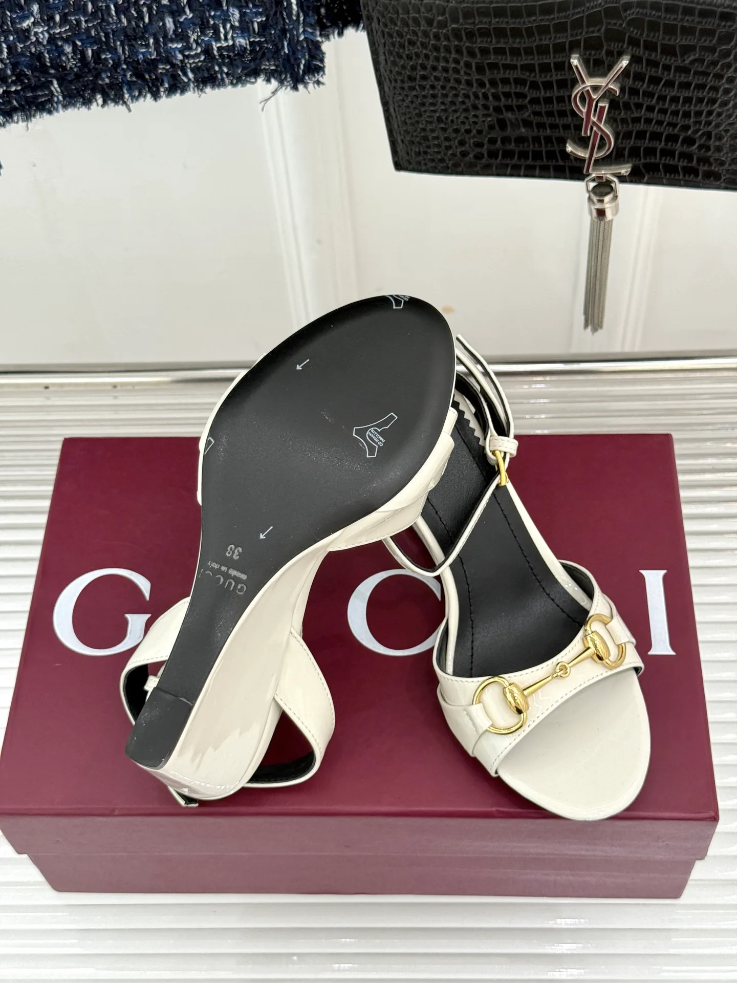 Women's Open-Toe Sandals GUCCI 18034497