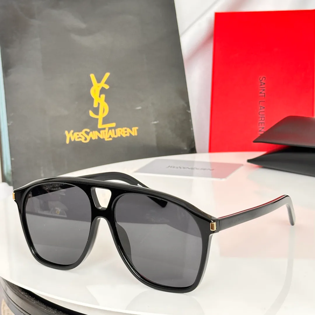 Glasses SAINT LAURENT 17546253