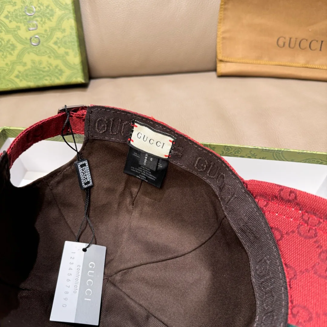 Hats GUCCI 18347089