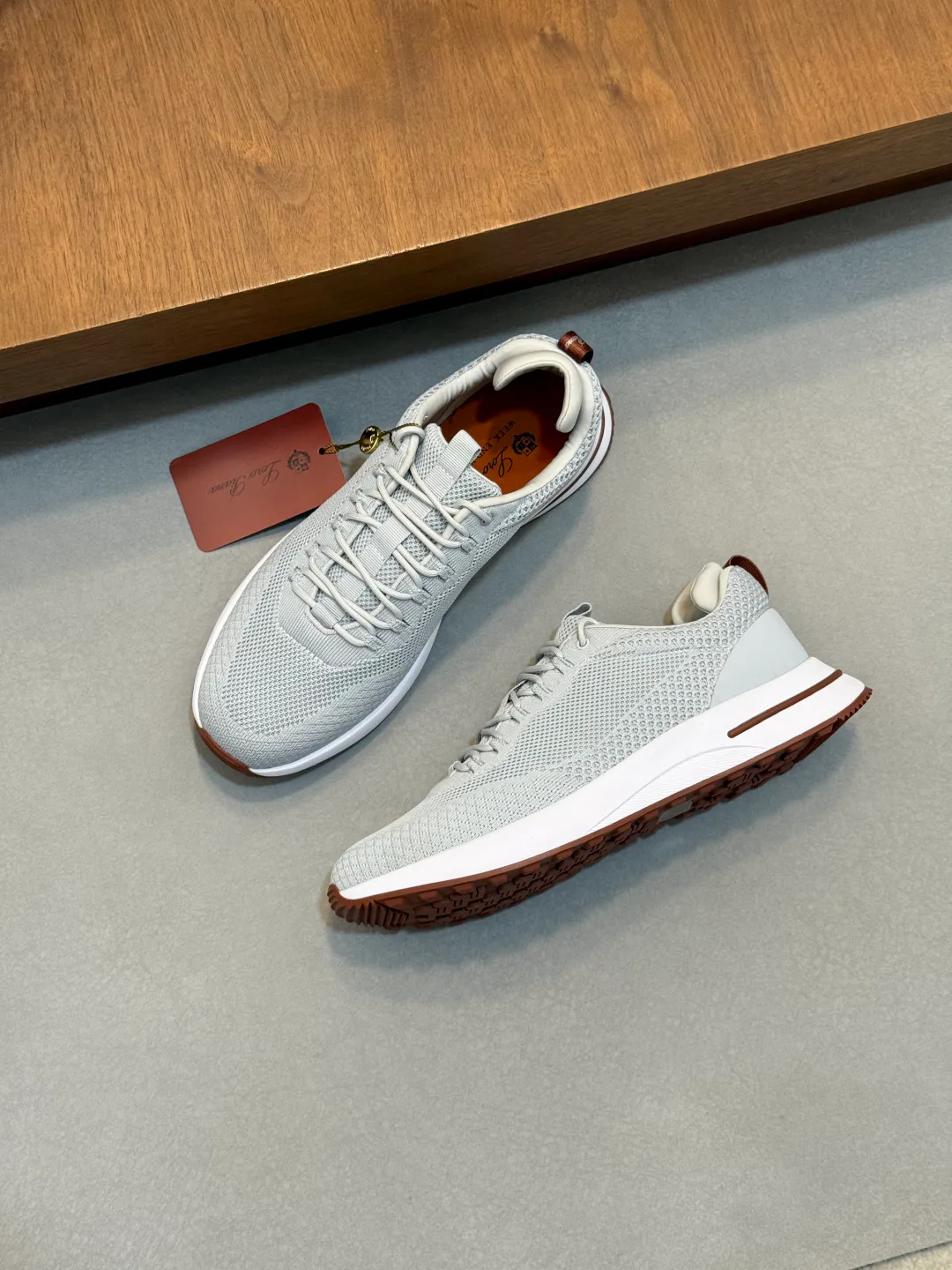 Men's Sneakers LORO PIANA 17830565