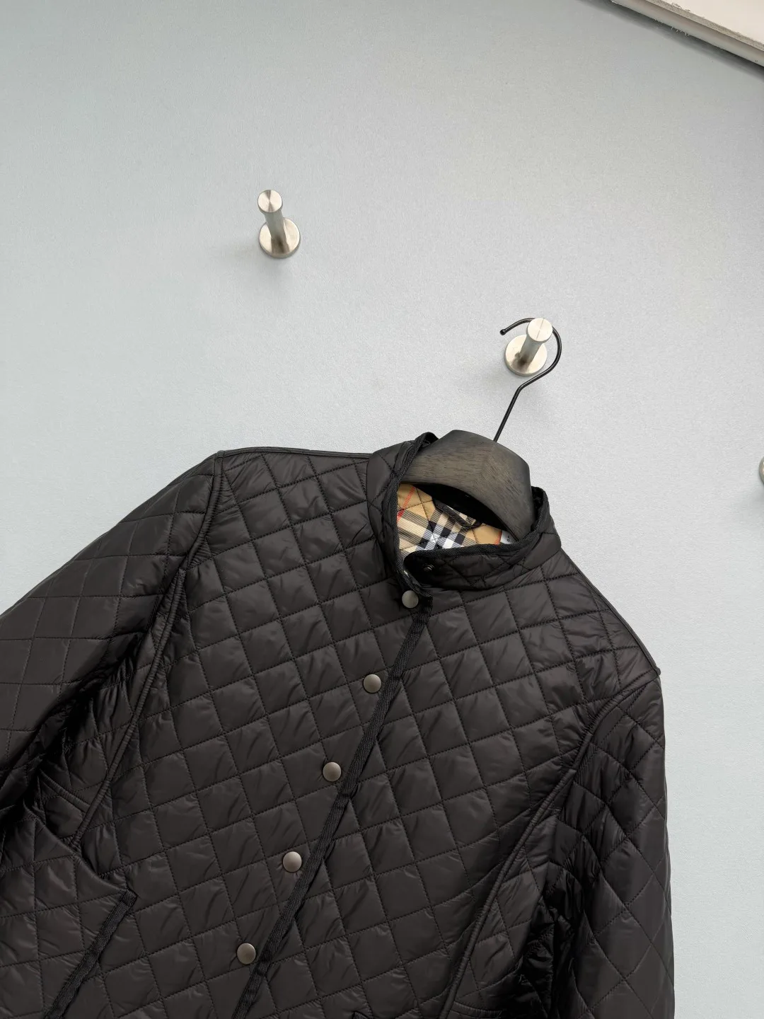 Women's Jackets And Down Jackets BURBERRY 18512943