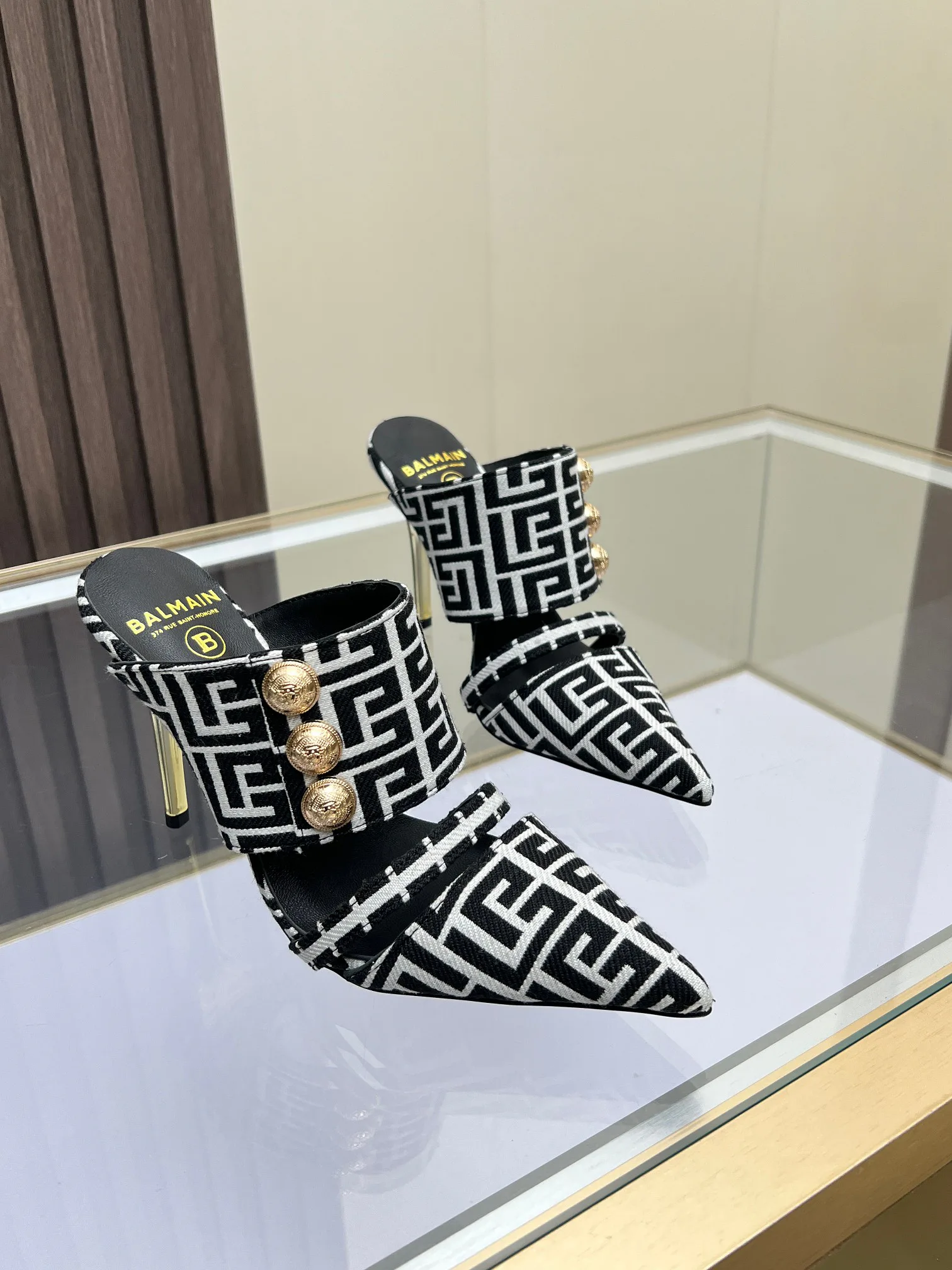 Women's Heels BALMAIN 18104240