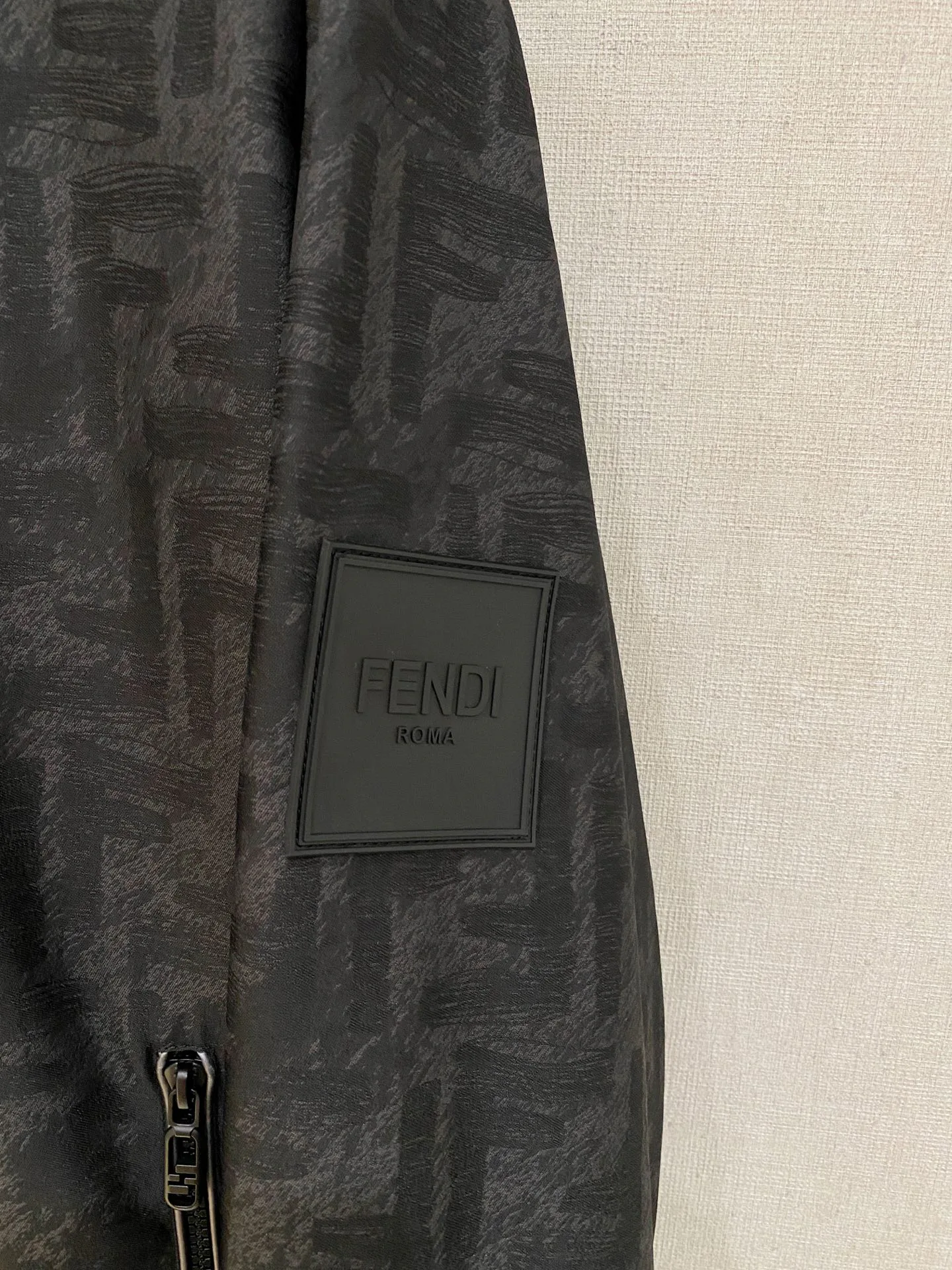 Men's Jackets And Down Jackets FENDI 18273043