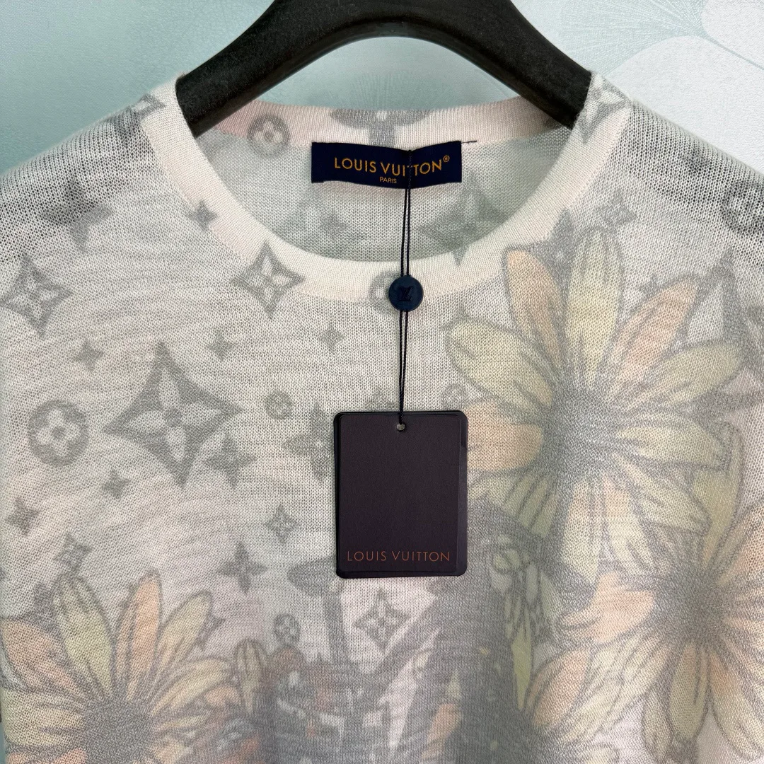 Women's T-Shirts LOUIS VUITTON 17609947