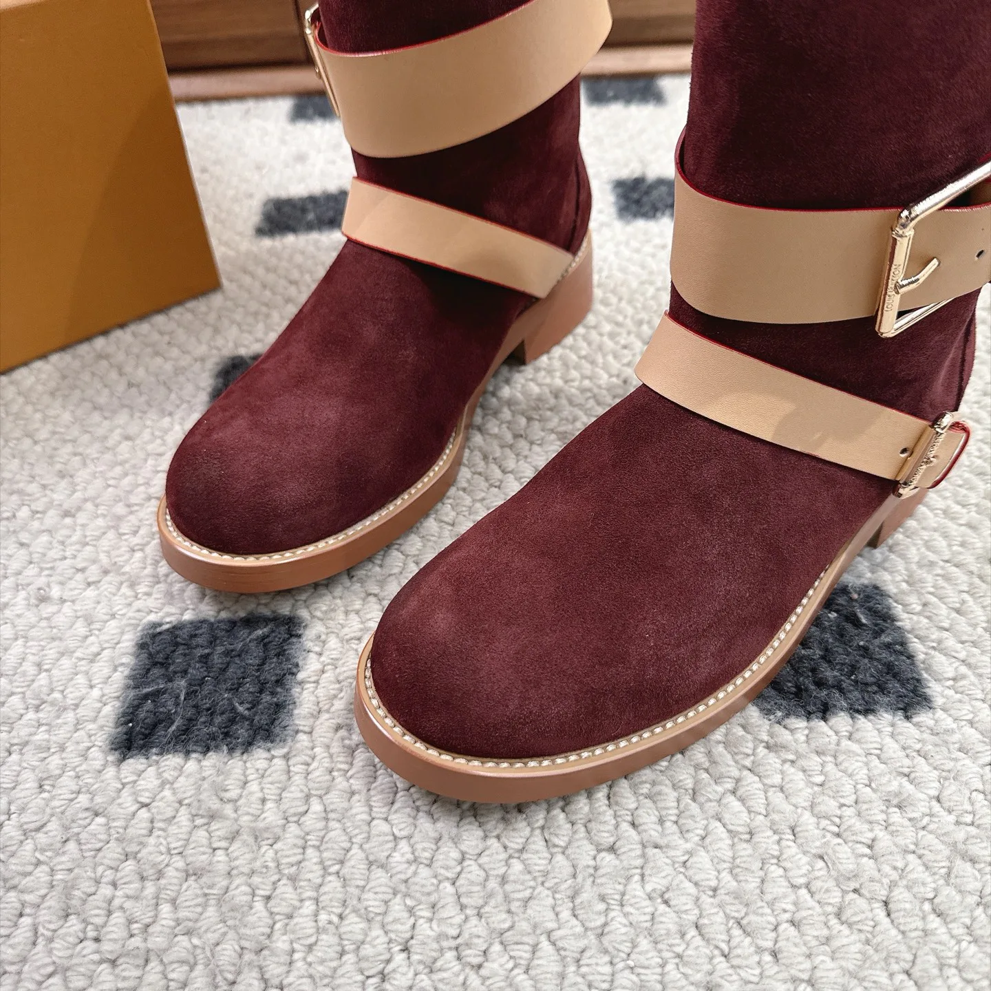 Women's Ankle Boots LOUIS VUITTON 18025524