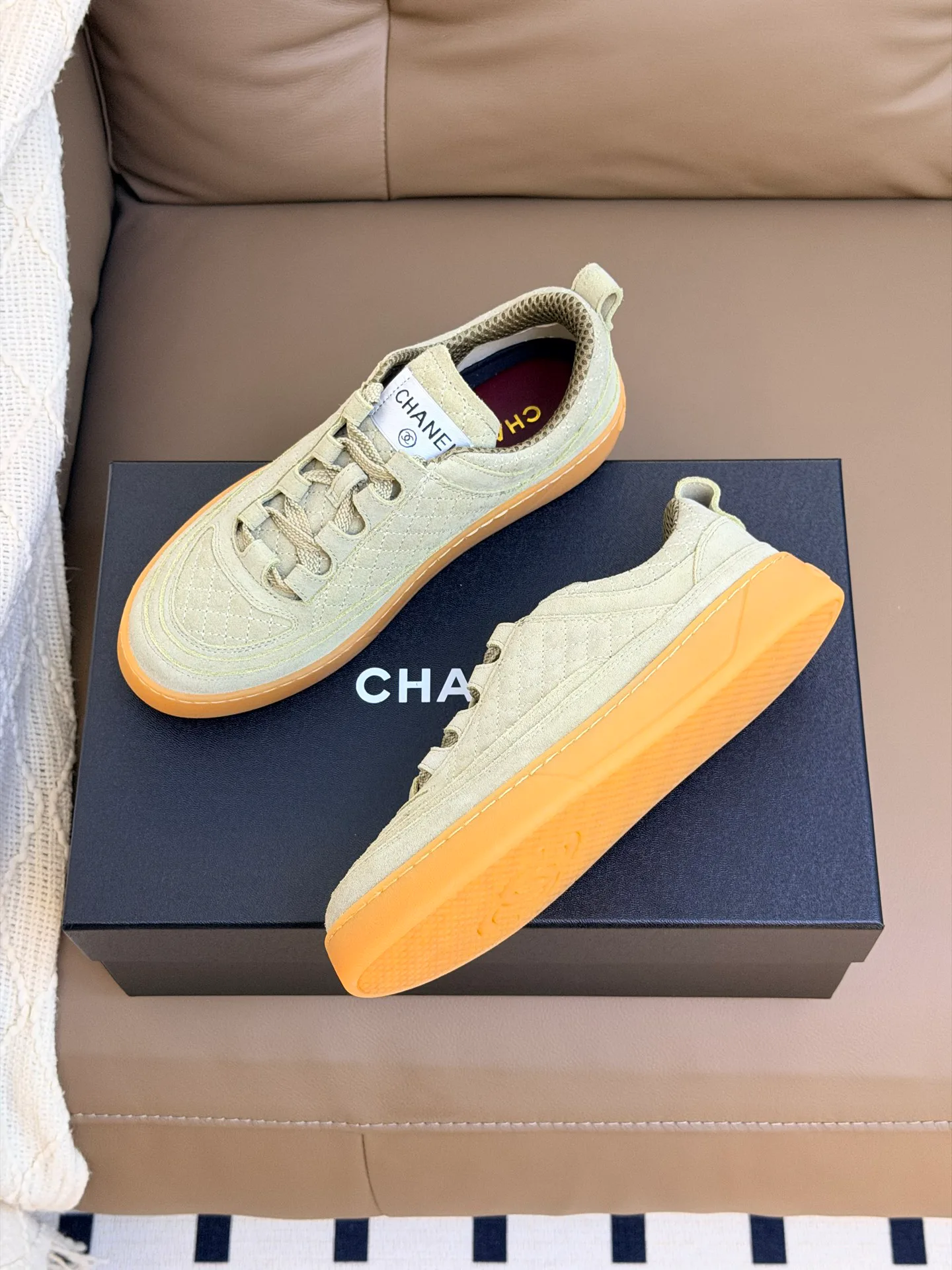 Women's Sneakers CHANEL 17510624