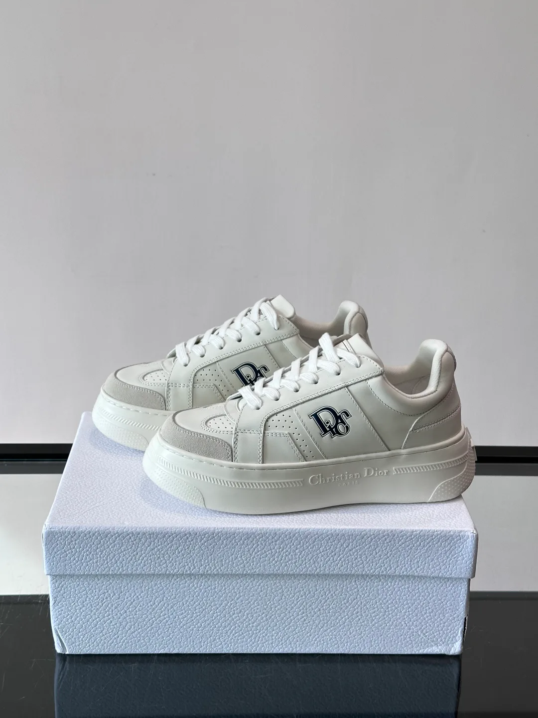 Women's Sneakers CHRISTIAN DIOR 17853199