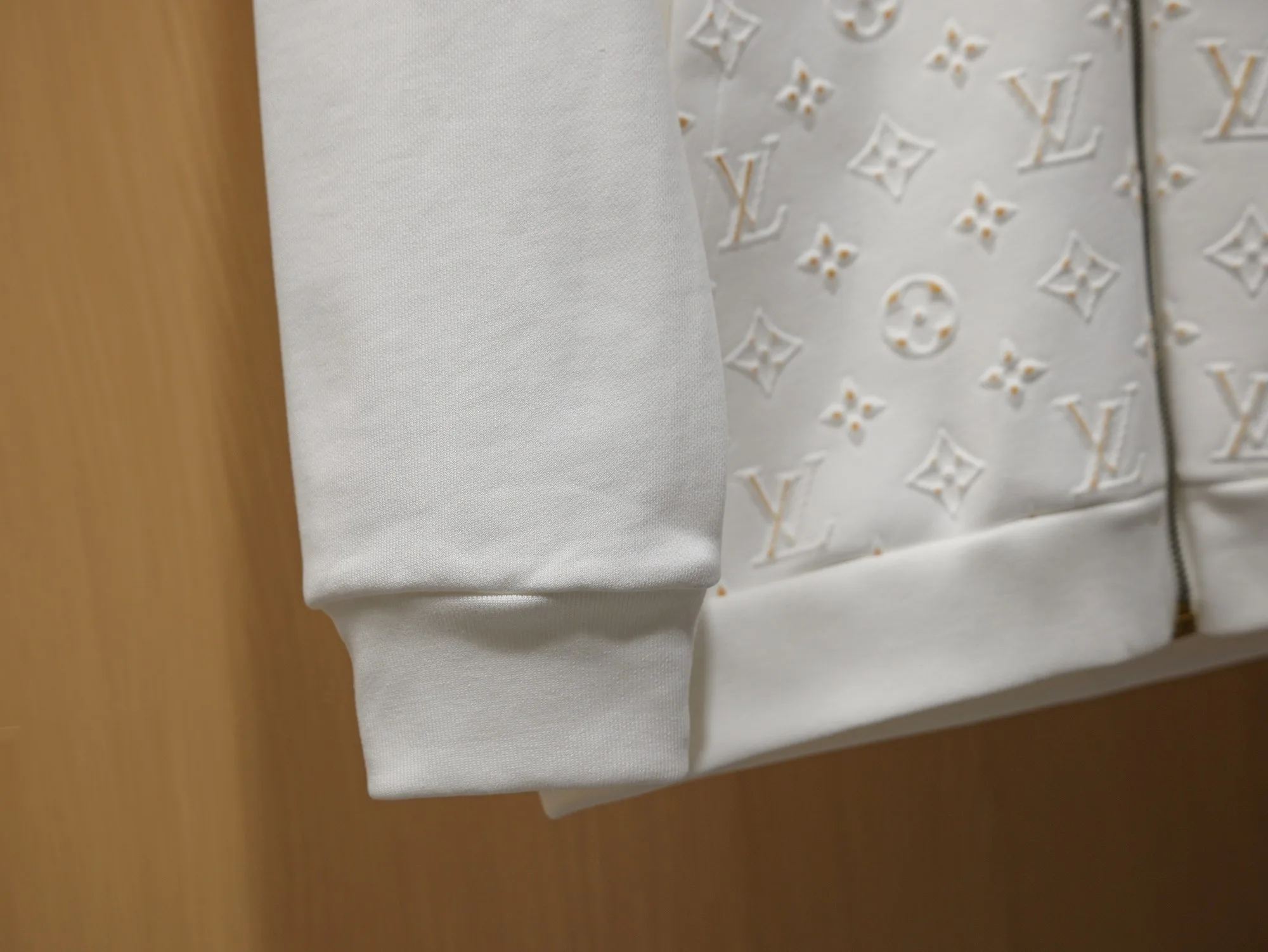 Men's Sweatshirts And Hoodies LOUIS VUITTON 18179185