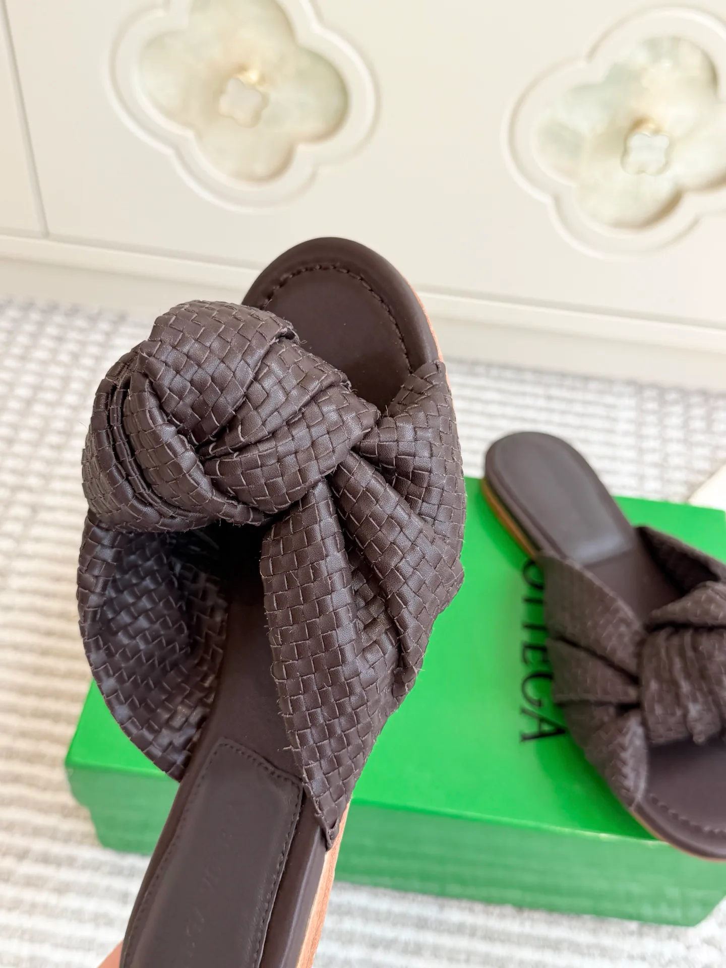 Women's Mules And Clogs BOTTEGA VENETA 18414230