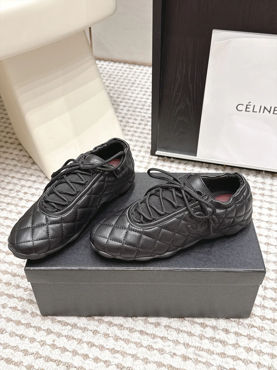 Women's Sneakers CHANEL 17797508