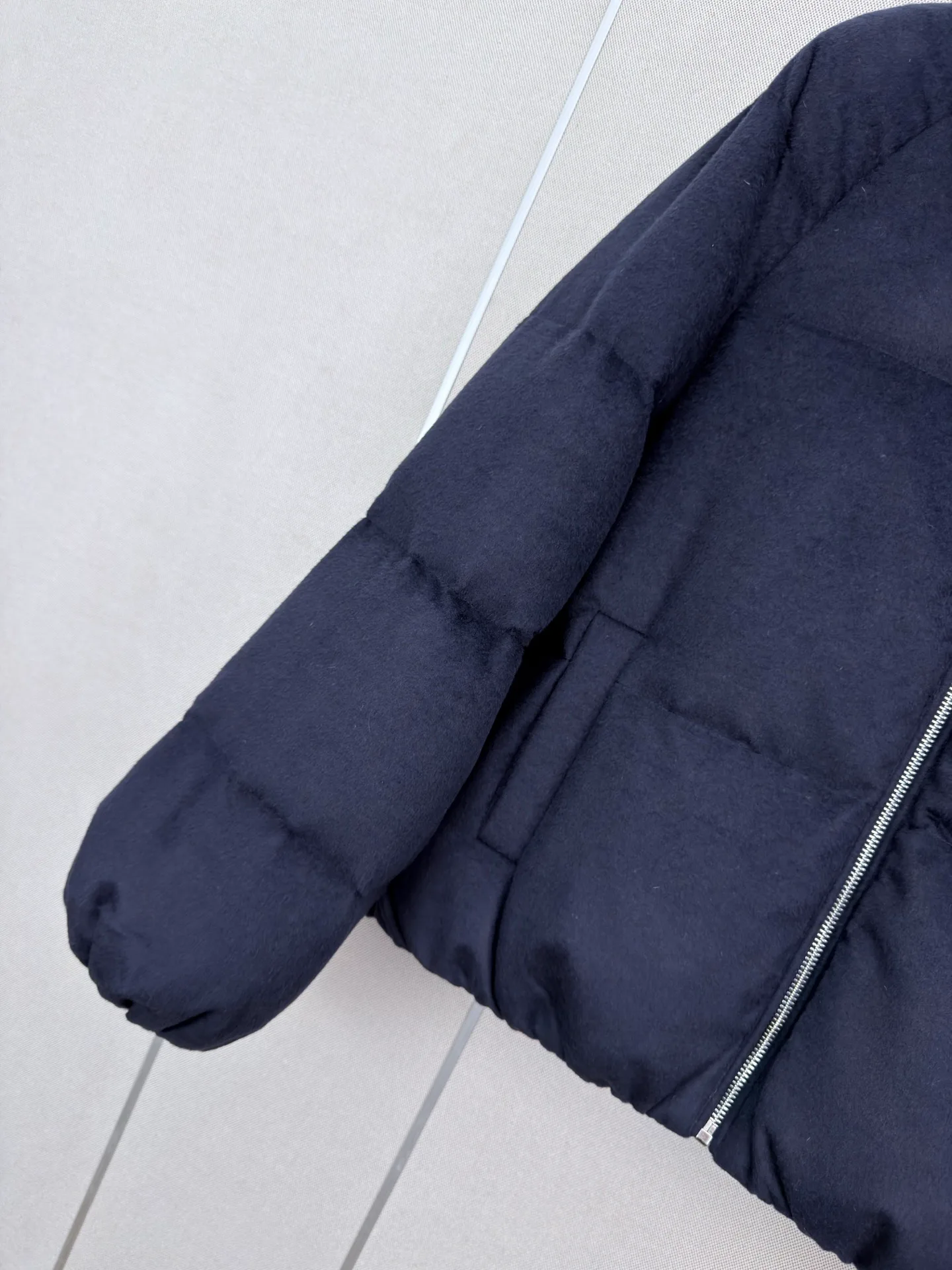 Women's Jackets And Down Jackets PRADA 18108055