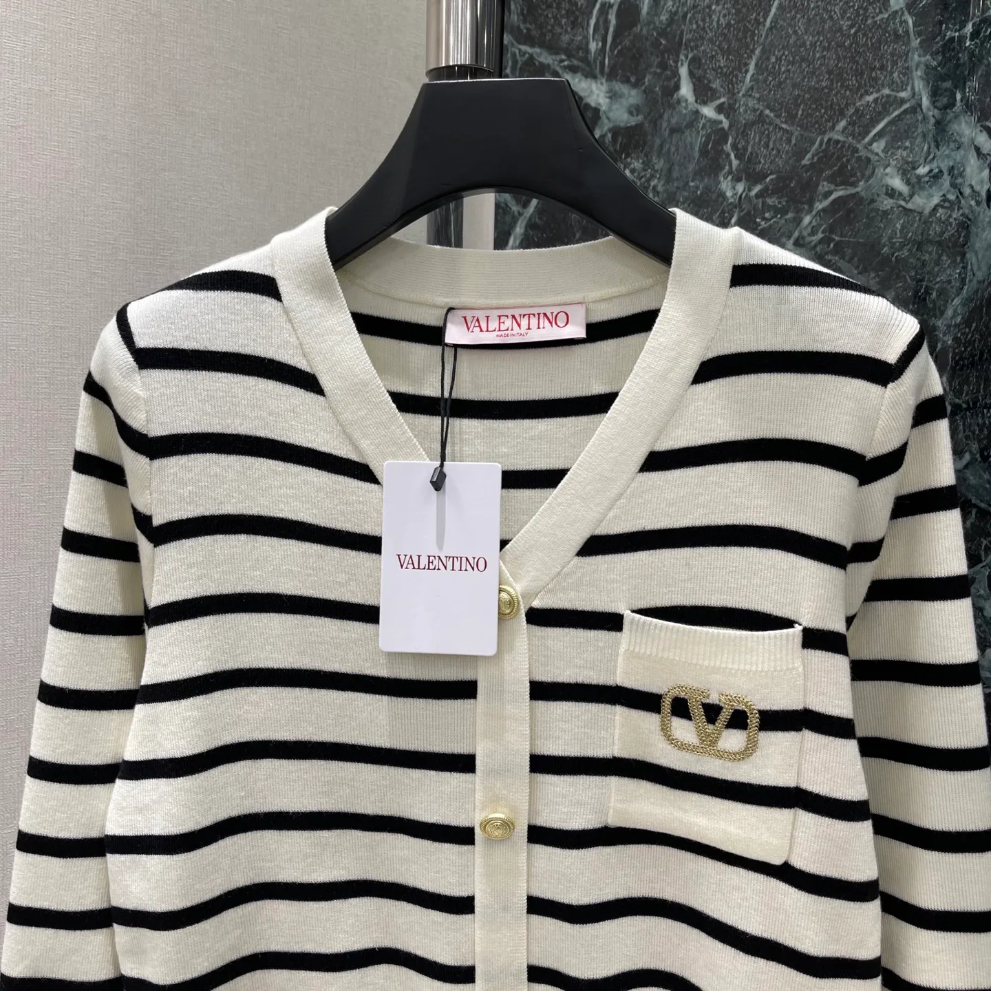 Women's Jumpers And Sweaters VALENTINO 18308220