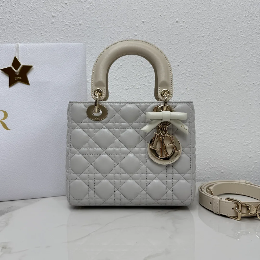 Women's Classic Handbags CHRISTIAN DIOR 17601417