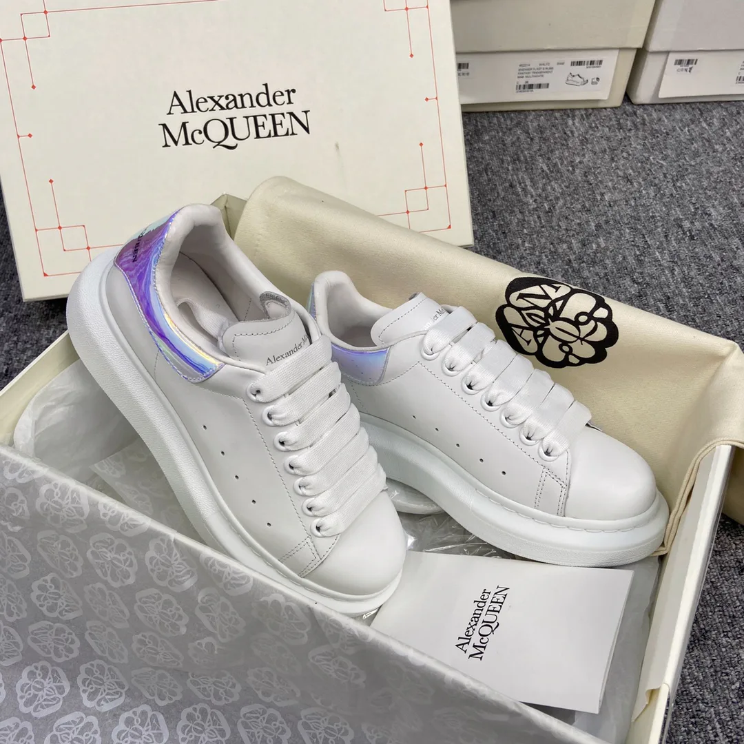 Women's Sneakers ALEXANDER MCQUEEN 17963432