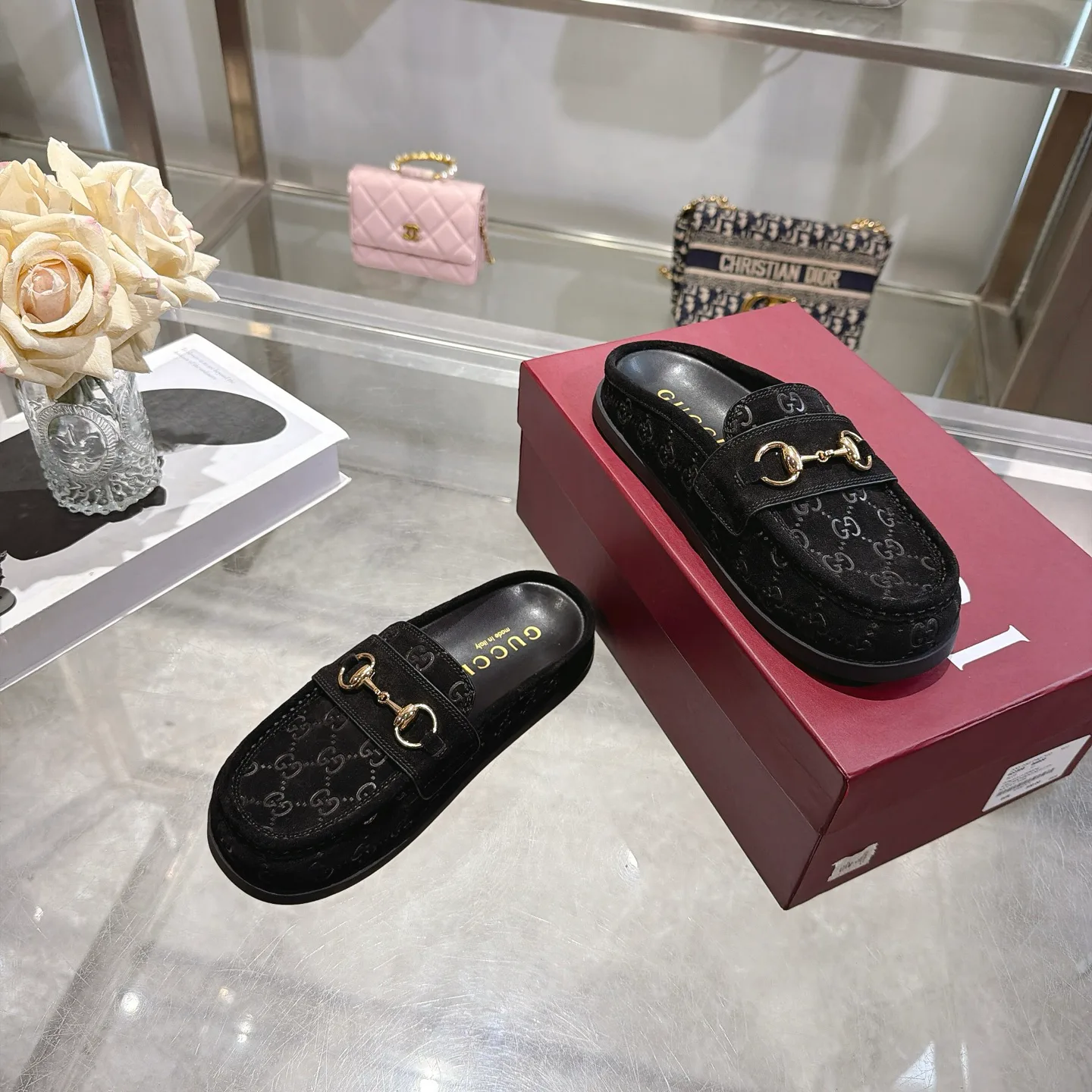Women's Mules And Clogs GUCCI 18104610