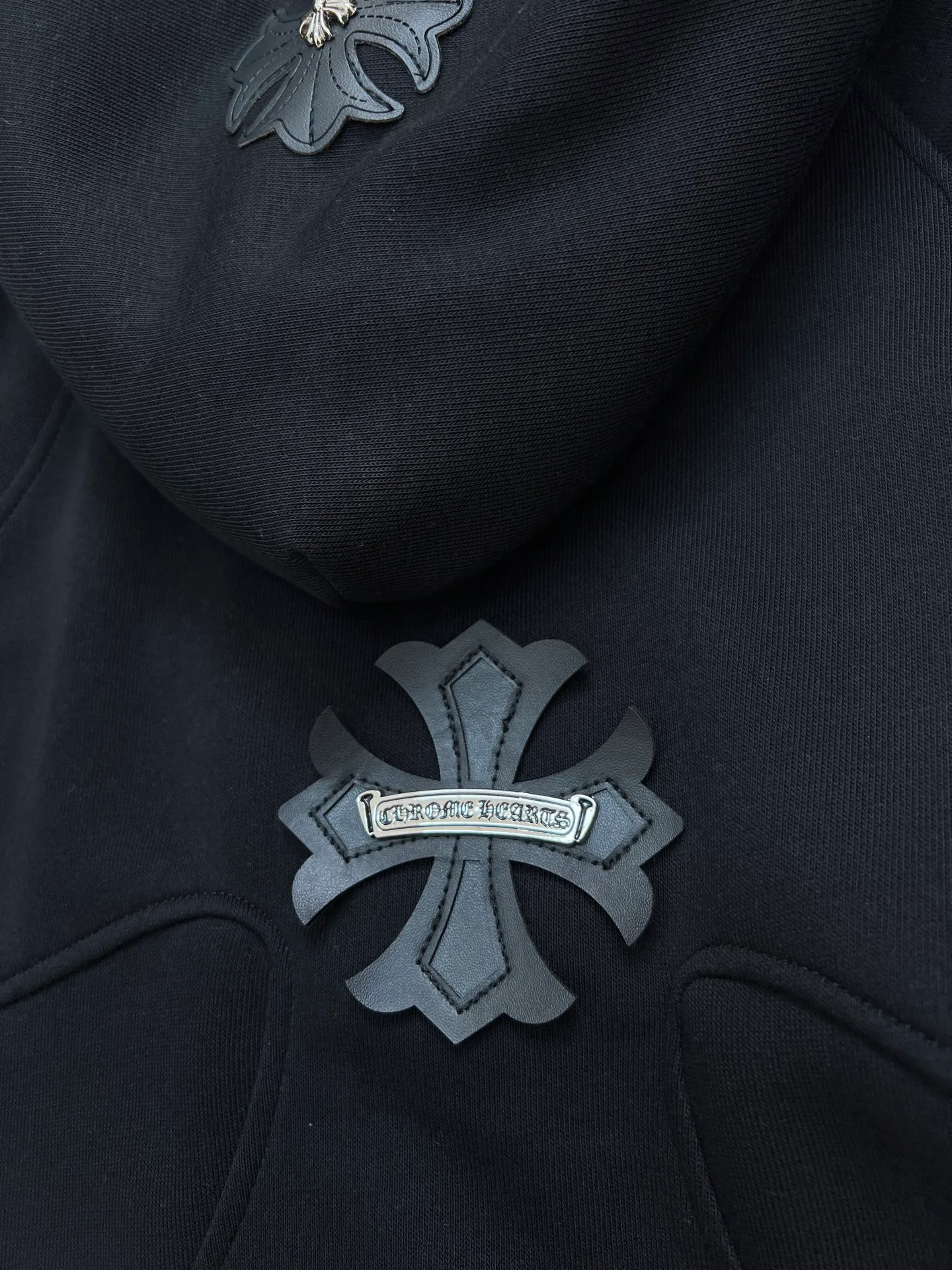 Men's Sweatshirts And Hoodies CHROME HEARTS 18008195