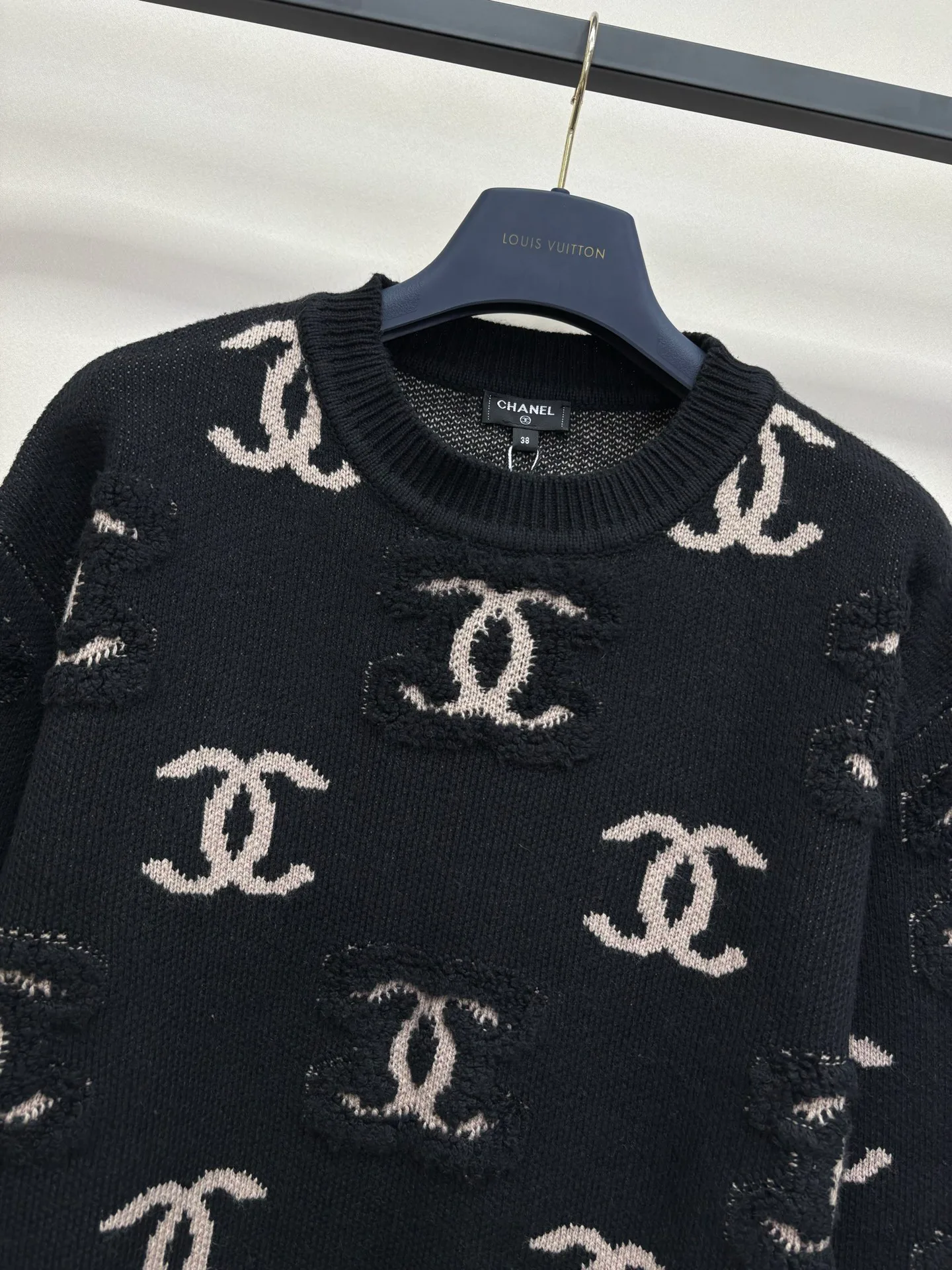 Women's Jumpers And Sweaters CHANEL 17696330