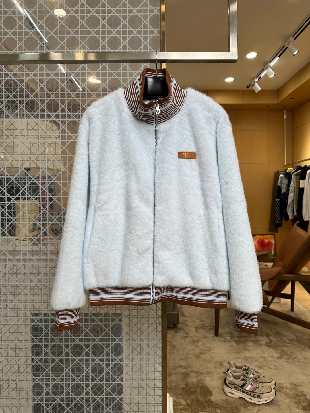 Men's Jackets And Down Jackets LOUIS VUITTON 18309091