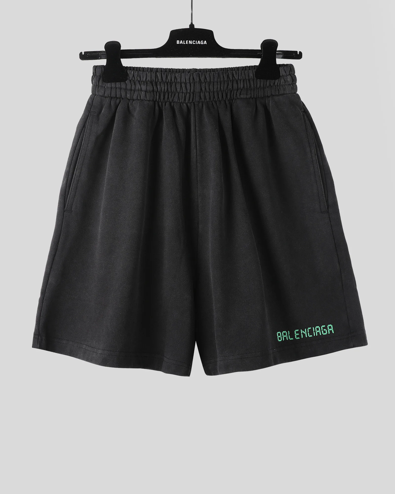Women's Shorts BALENCIAGA 18190713